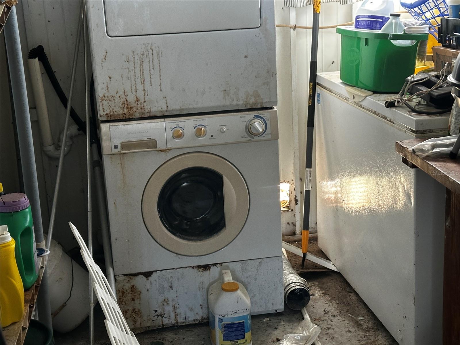 Image 32 of 34 For 361 Tampico Drive