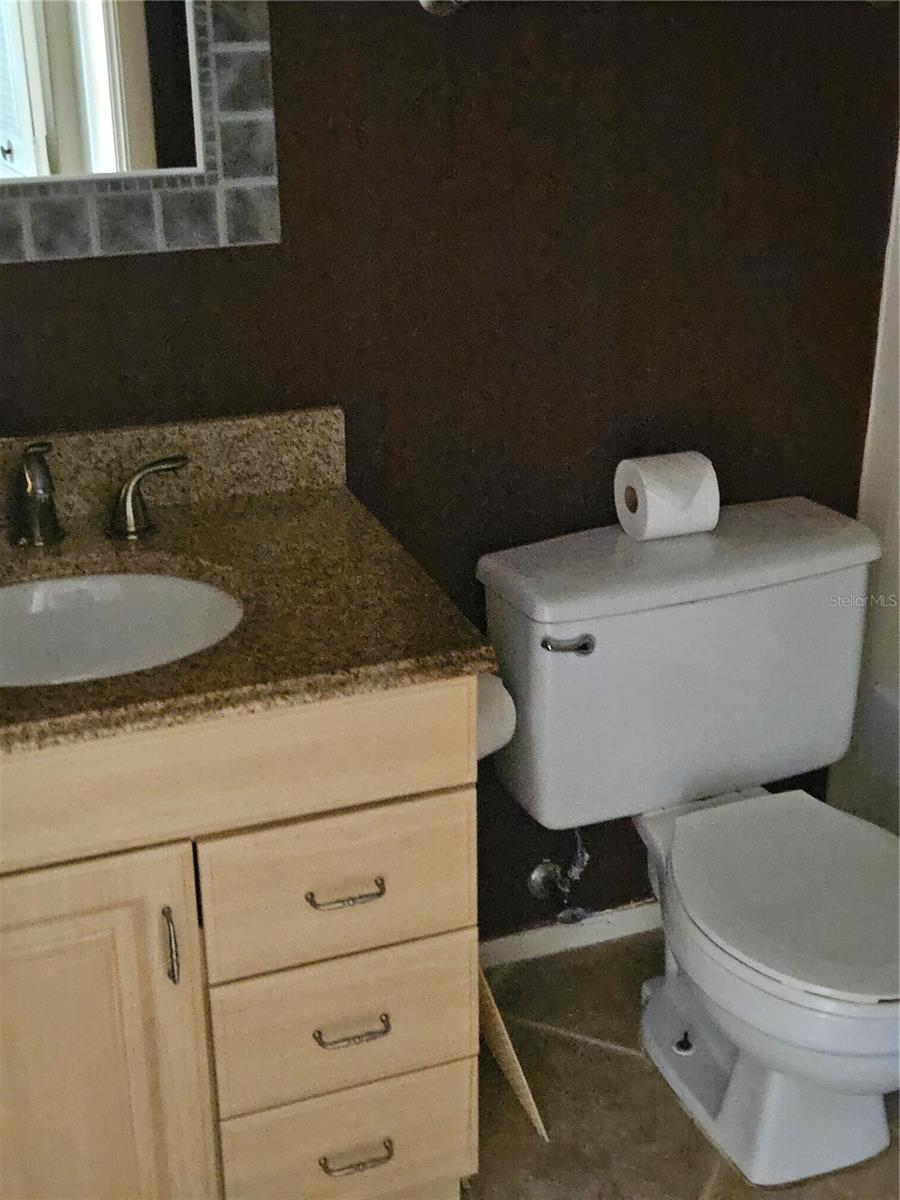 Image 19 of 30 For 4073 Center Pointe Place