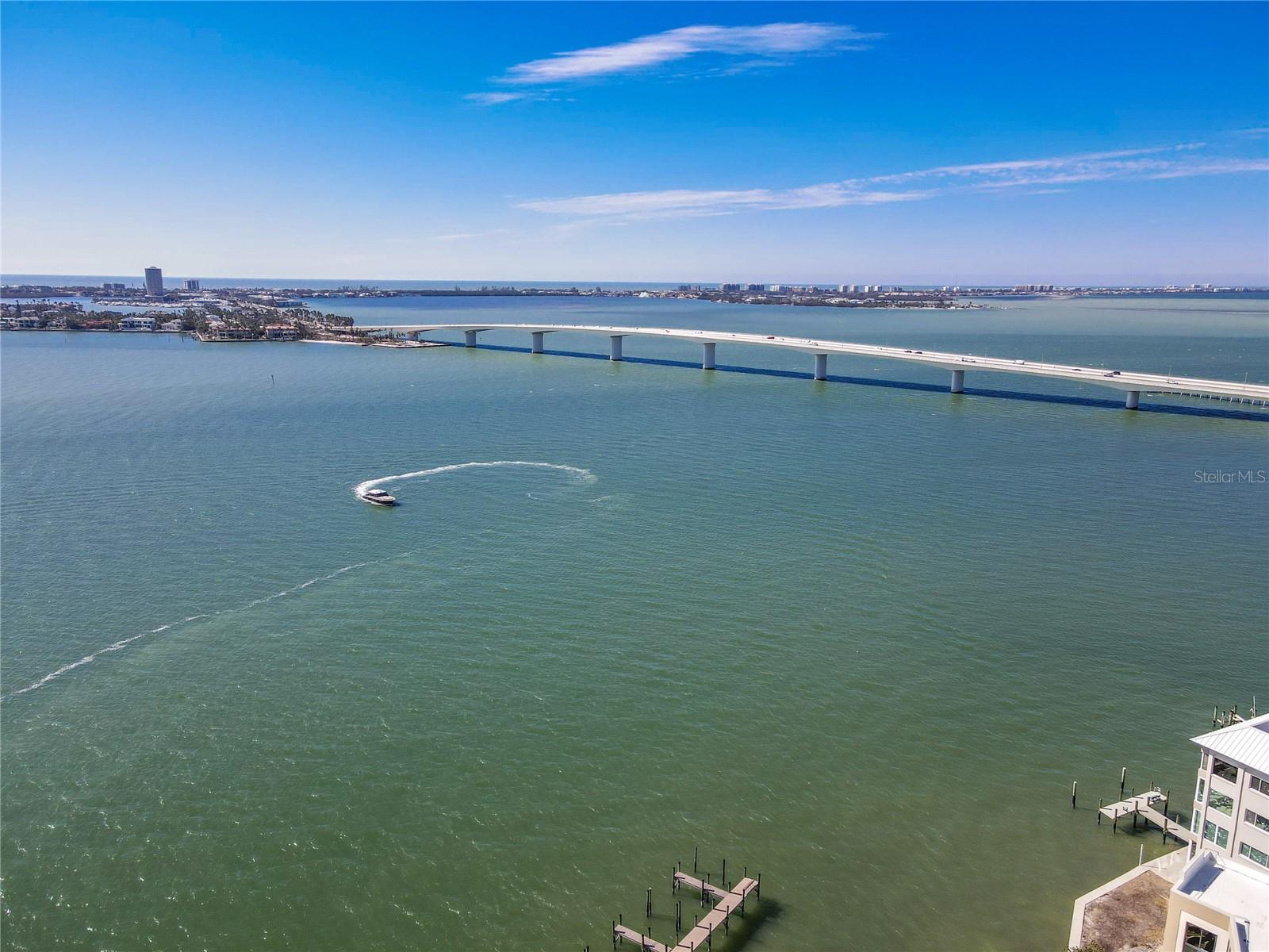 Image 40 of 42 For 400 Golden Gate Point 11