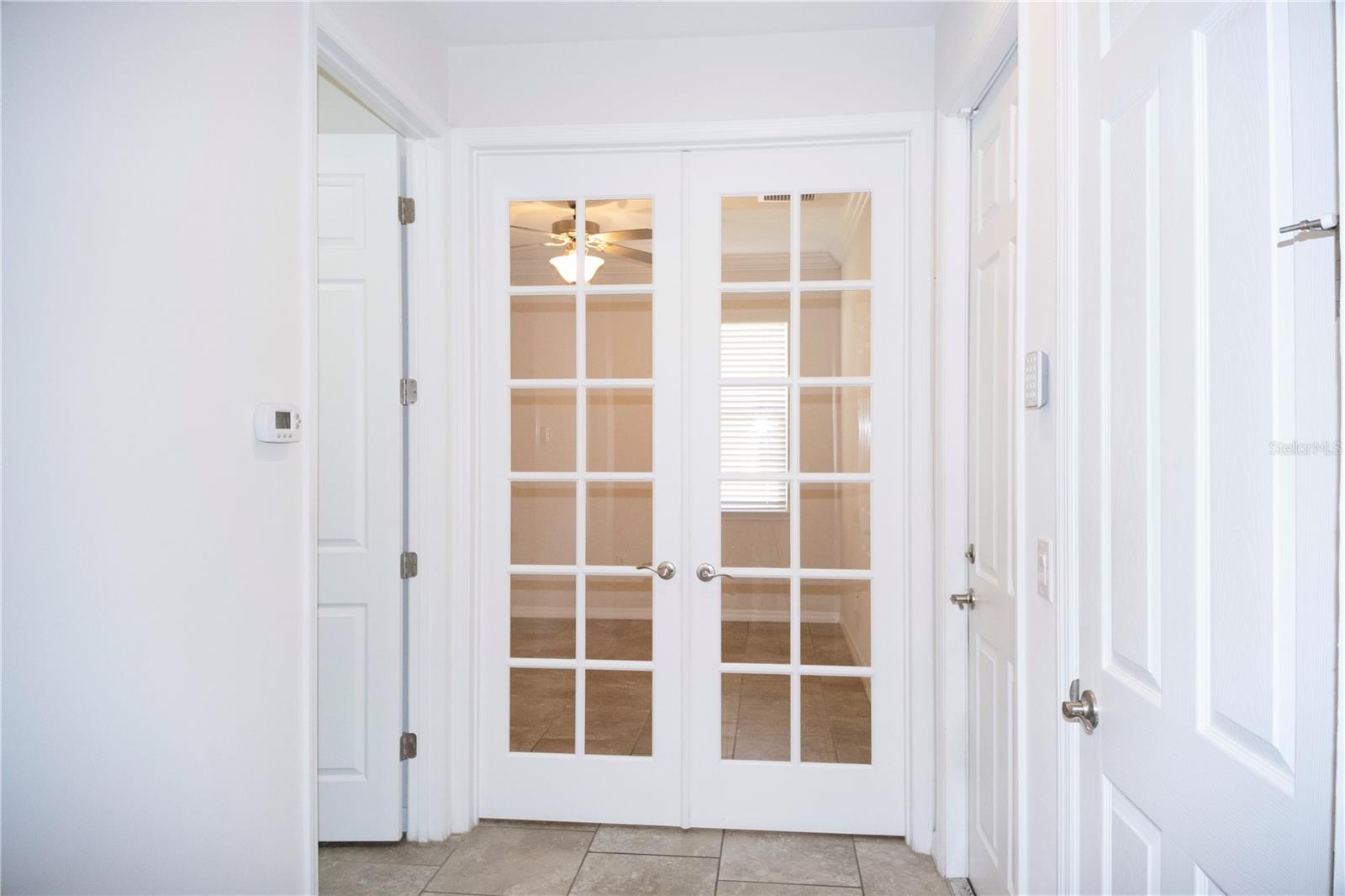 Image 16 of 40 For 11490 Blackfin Street