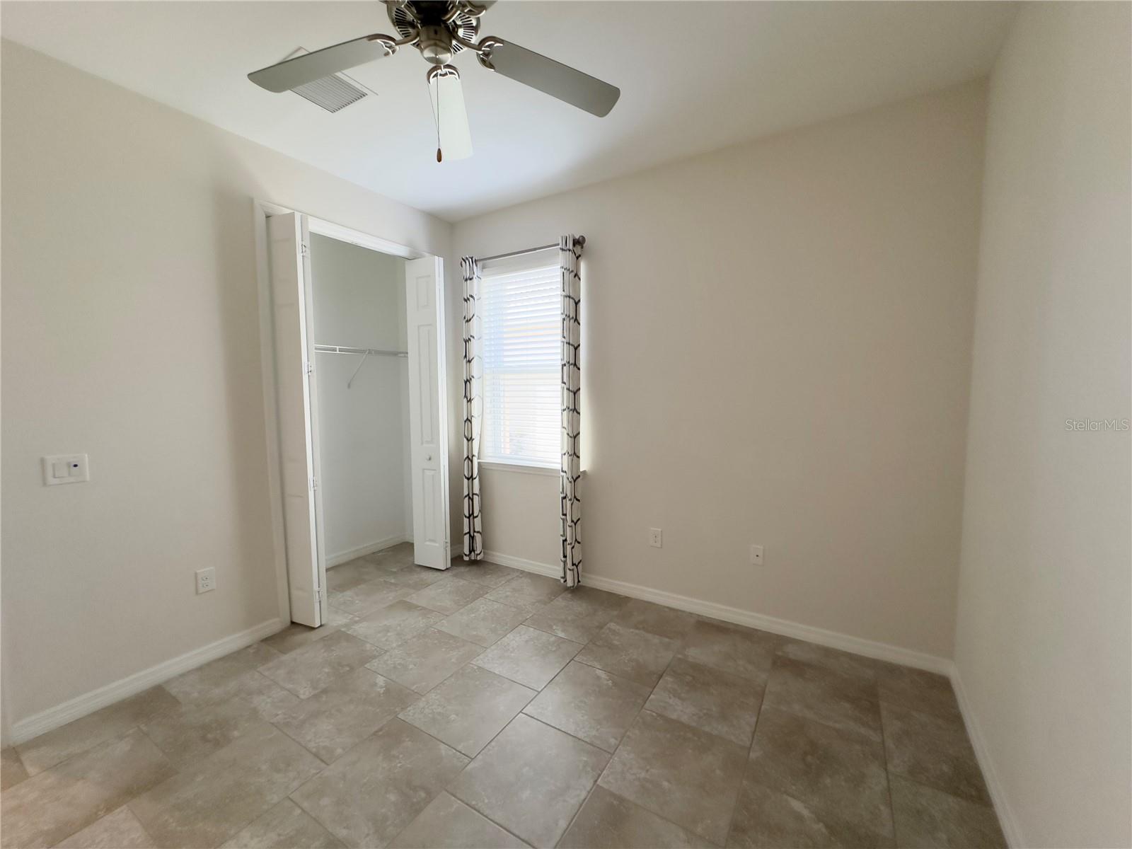 Image 28 of 40 For 11490 Blackfin Street