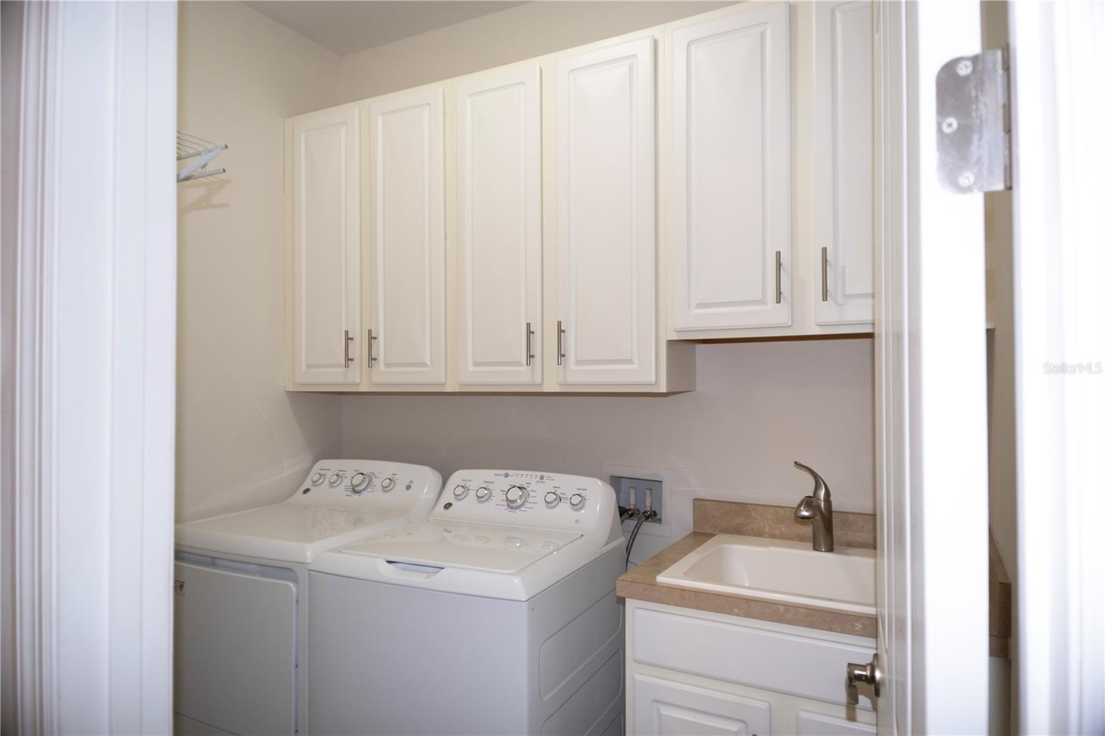 Image 31 of 40 For 11490 Blackfin Street