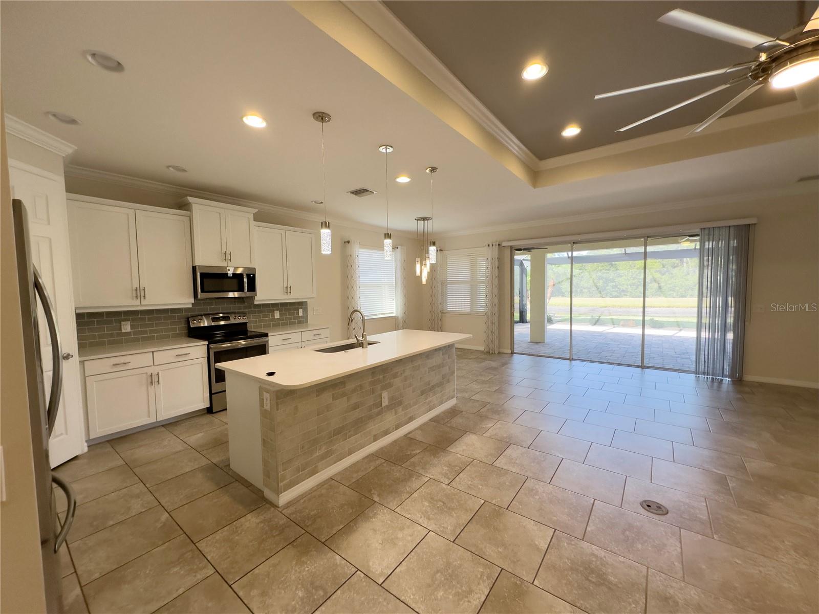 Image 6 of 40 For 11490 Blackfin Street