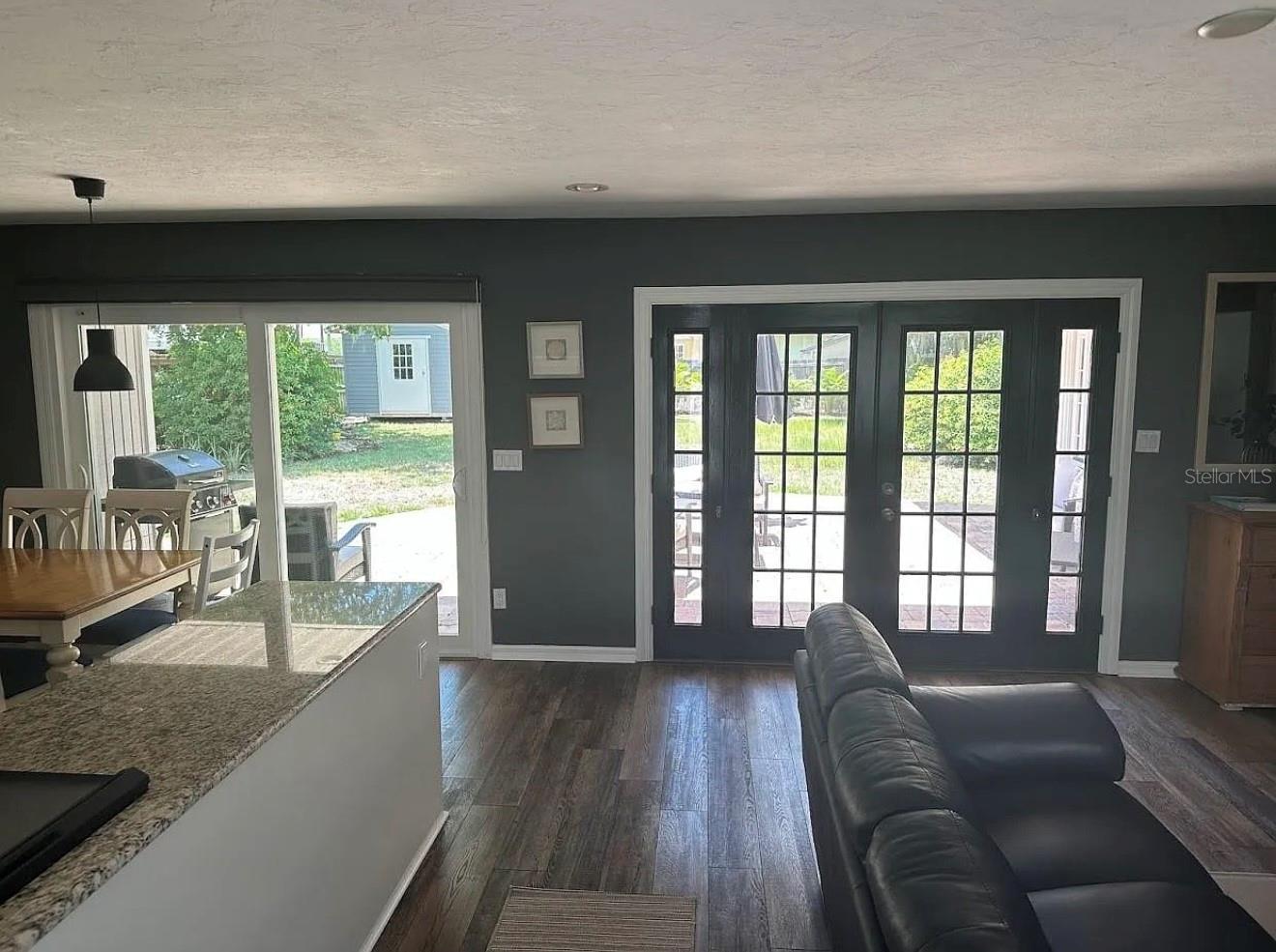 Image 2 of 32 For 2126 Craft Lane