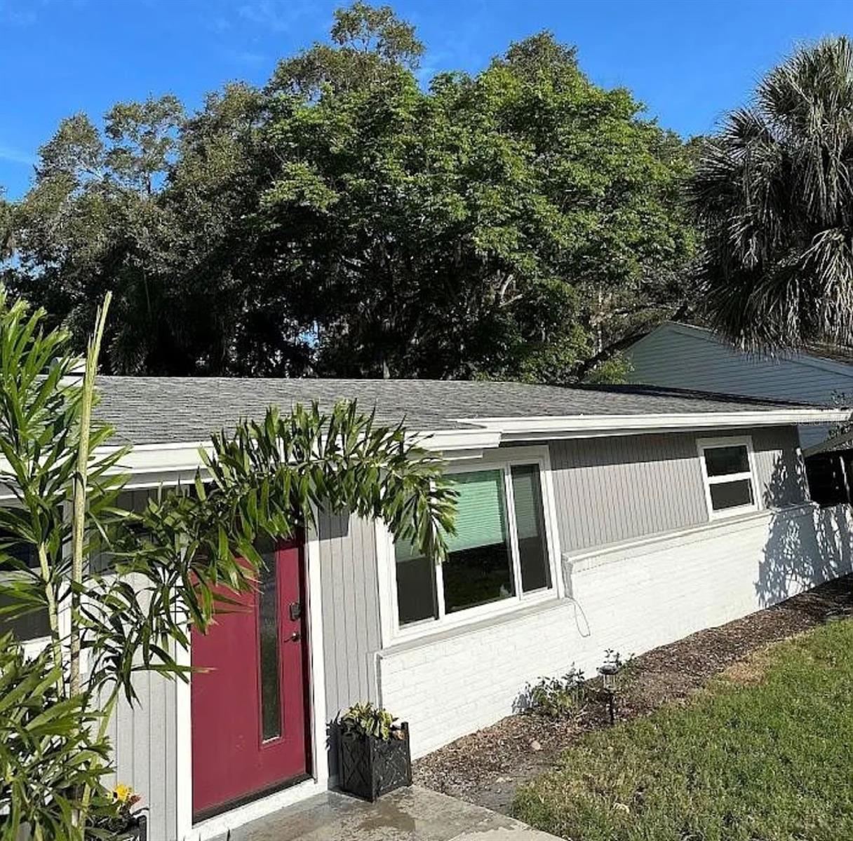 Image 21 of 32 For 2126 Craft Lane