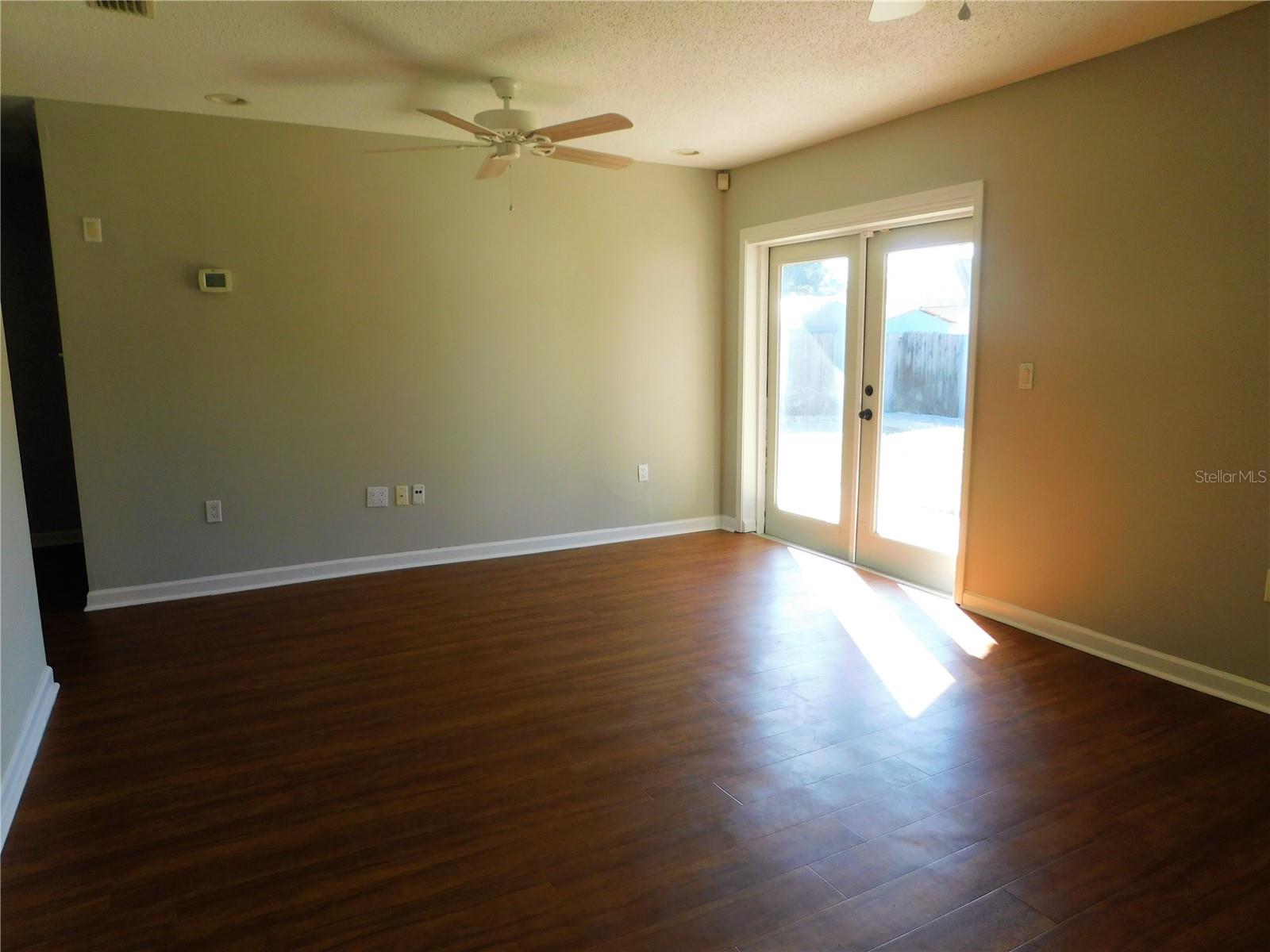 Image 13 of 33 For 508 65th Avenue W