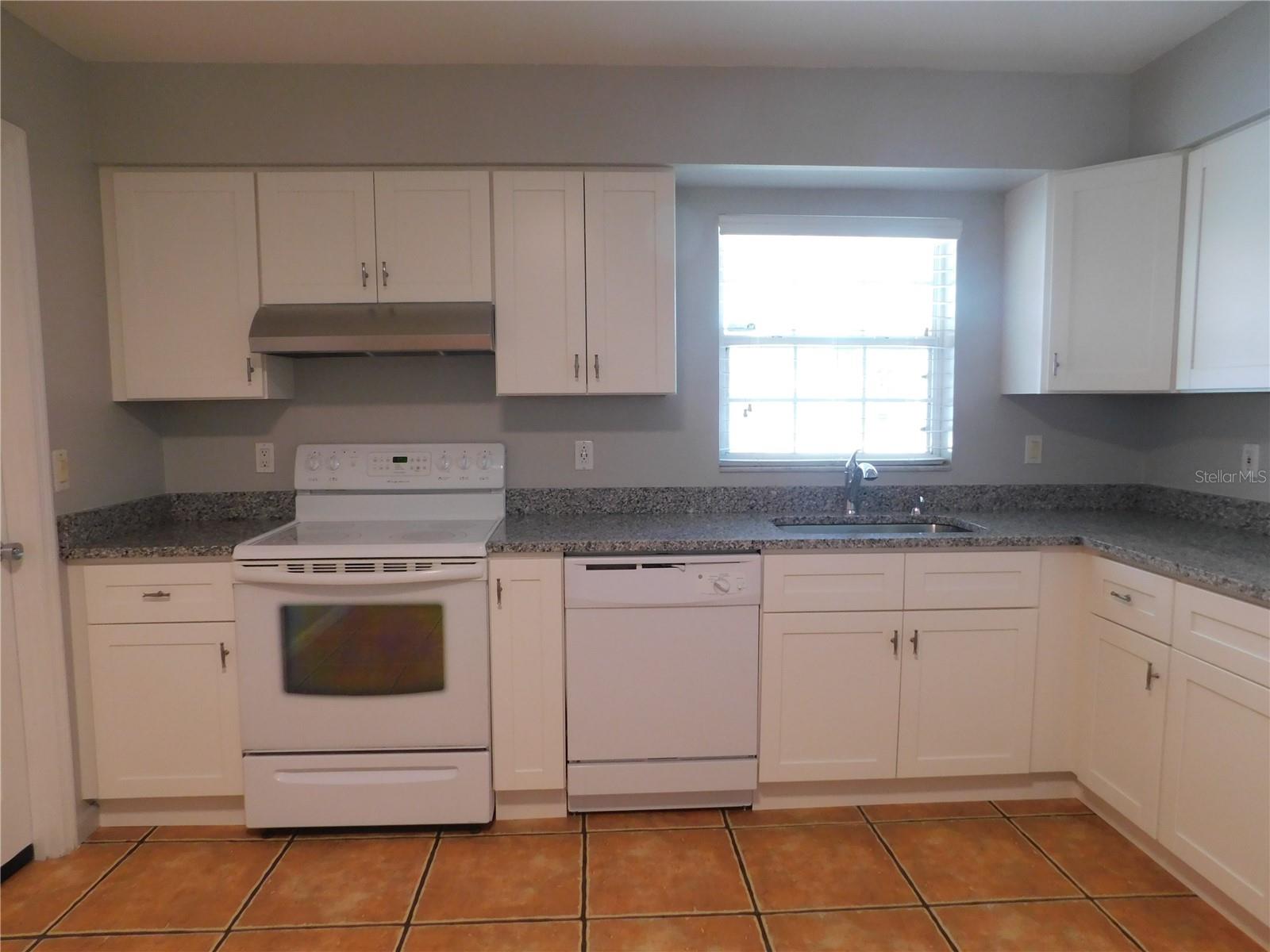 Image 16 of 33 For 508 65th Avenue W