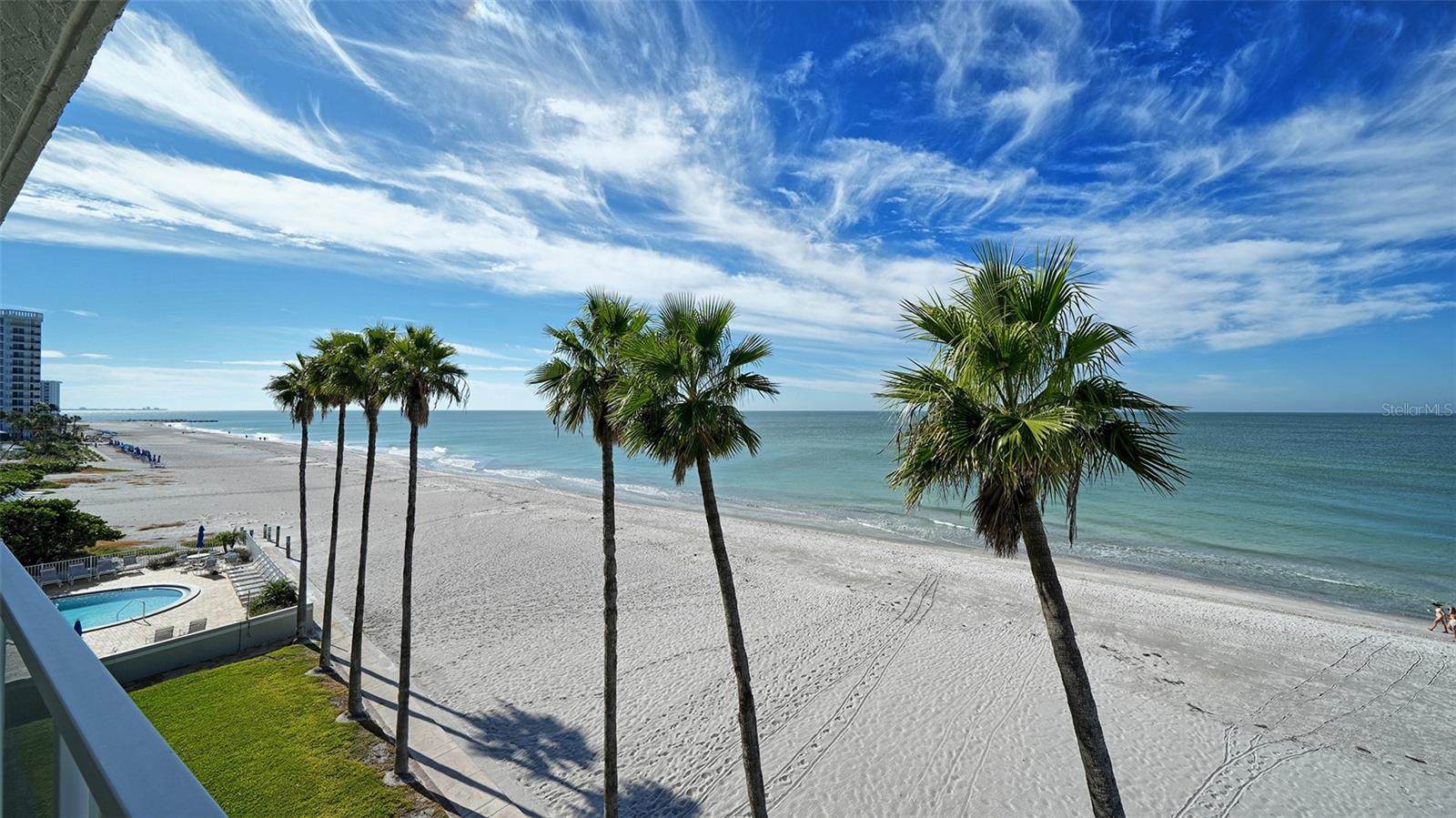 Image 13 of 45 For 2721 Gulf Of Mexico Drive 408