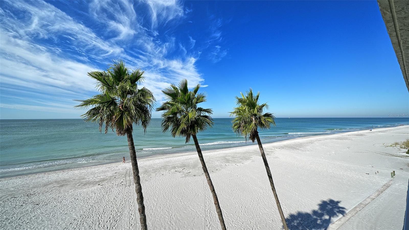 Image 14 of 45 For 2721 Gulf Of Mexico Drive 408