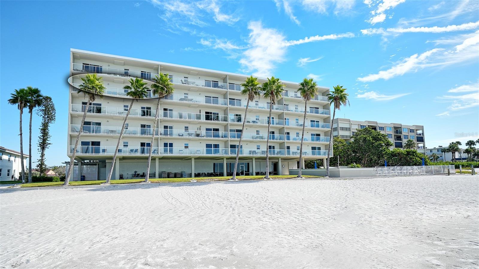 Image 30 of 45 For 2721 Gulf Of Mexico Drive 408