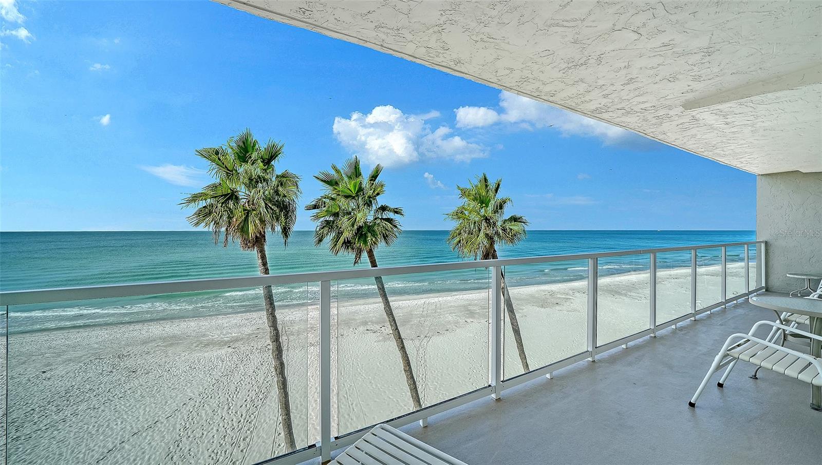 Image 9 of 45 For 2721 Gulf Of Mexico Drive 408