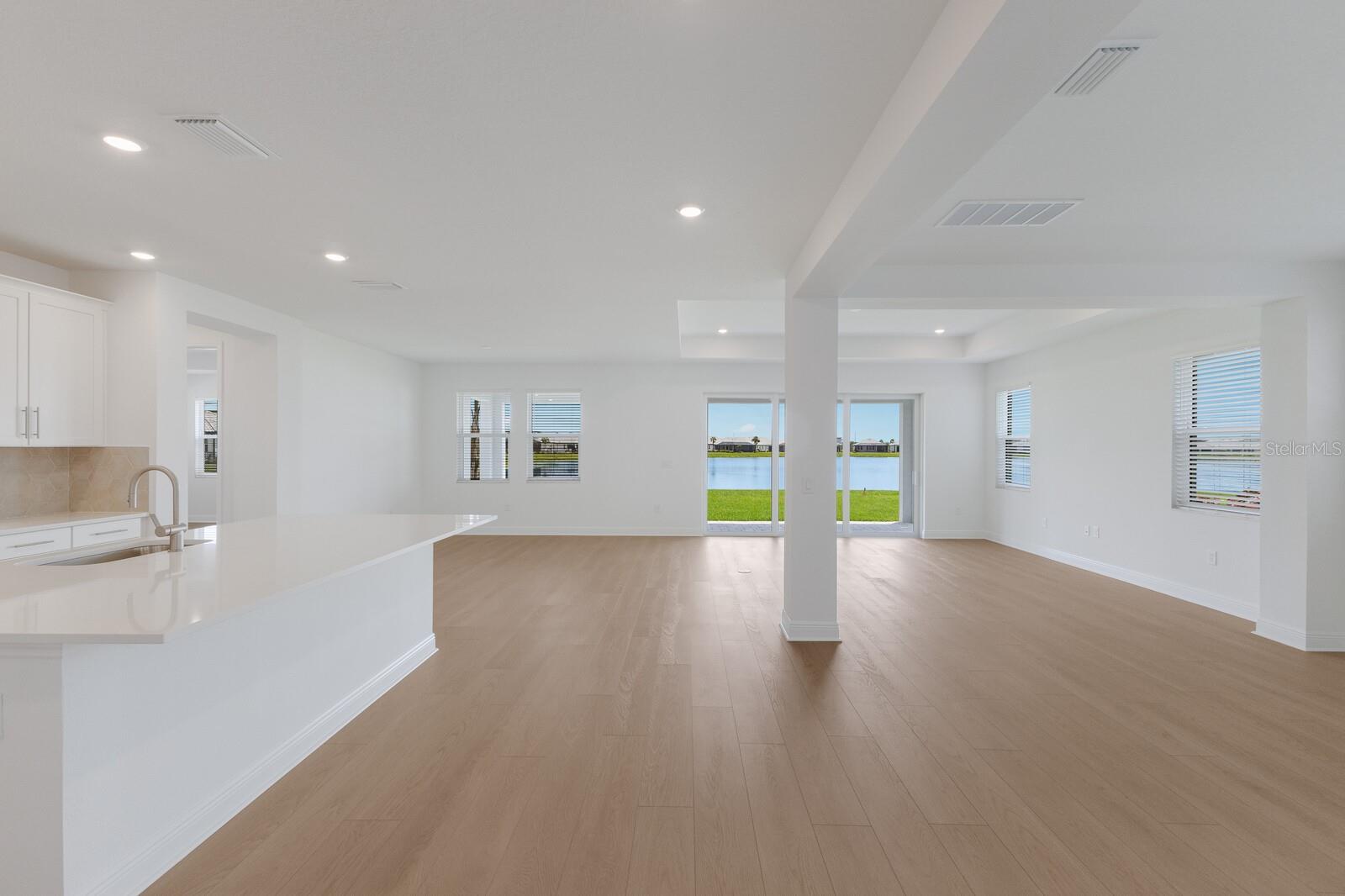 Image 9 of 37 For 4611 Sweet Retreat Run