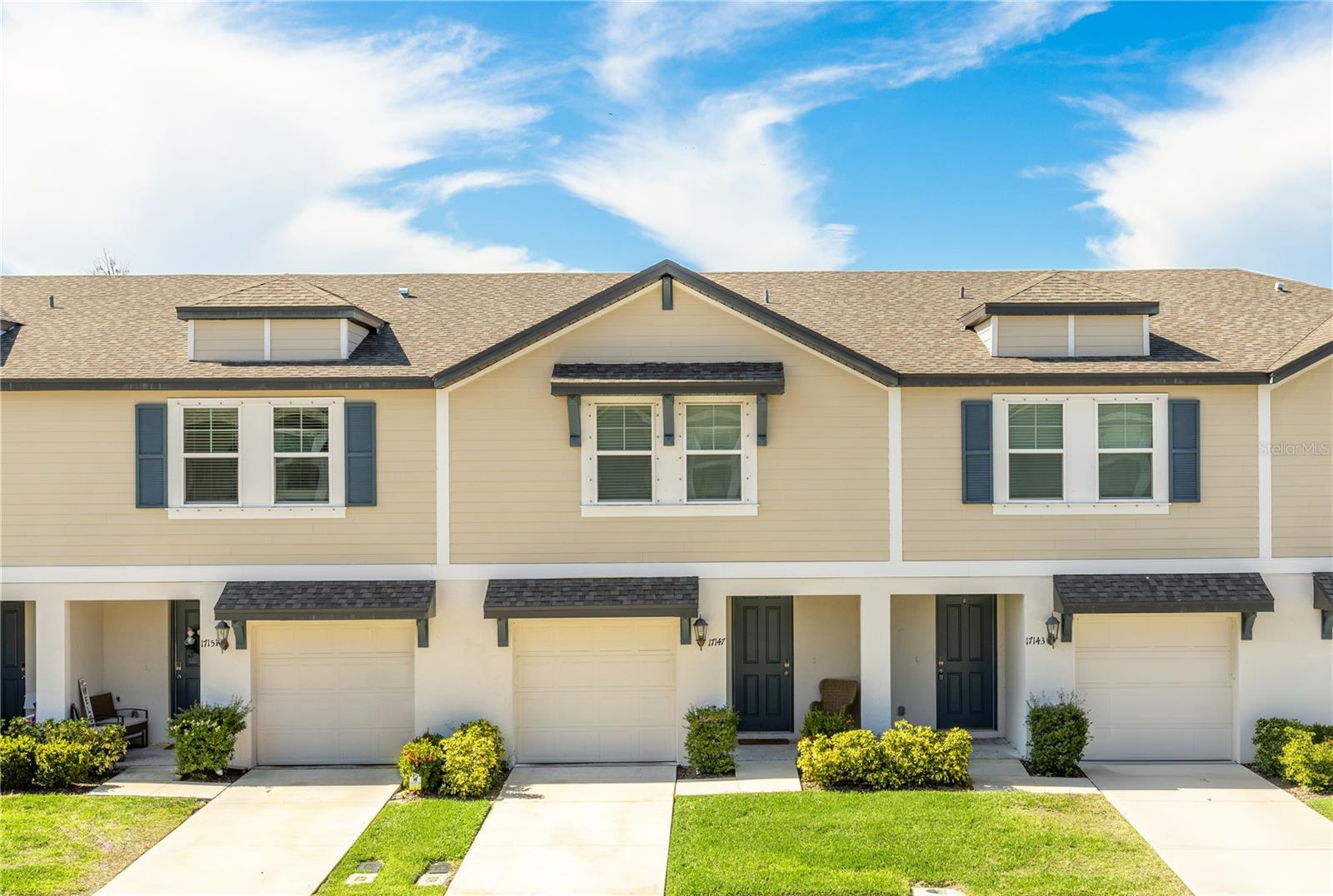 Image 2 of 31 For 17147 Blowfish Drive