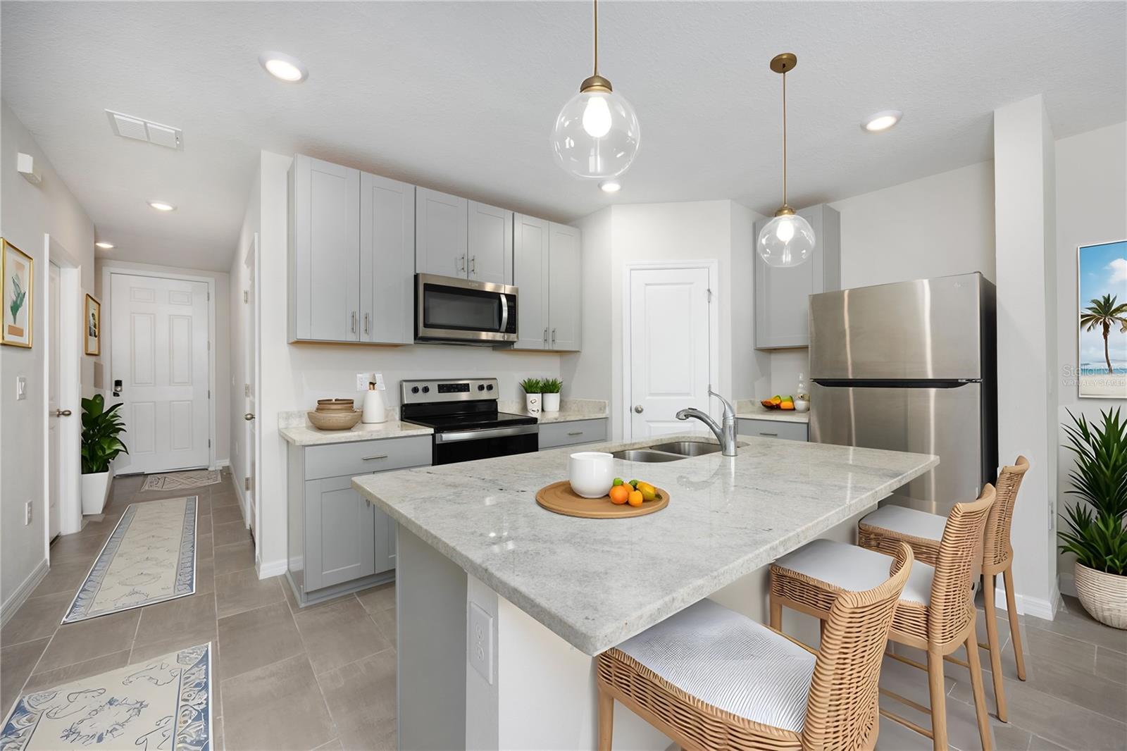 Image 3 of 31 For 17147 Blowfish Drive