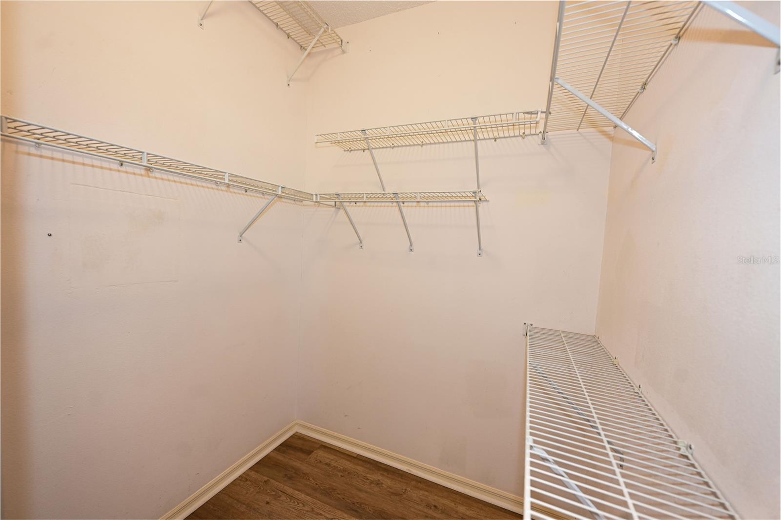 Image 19 of 31 For 4148 Hearthstone Drive