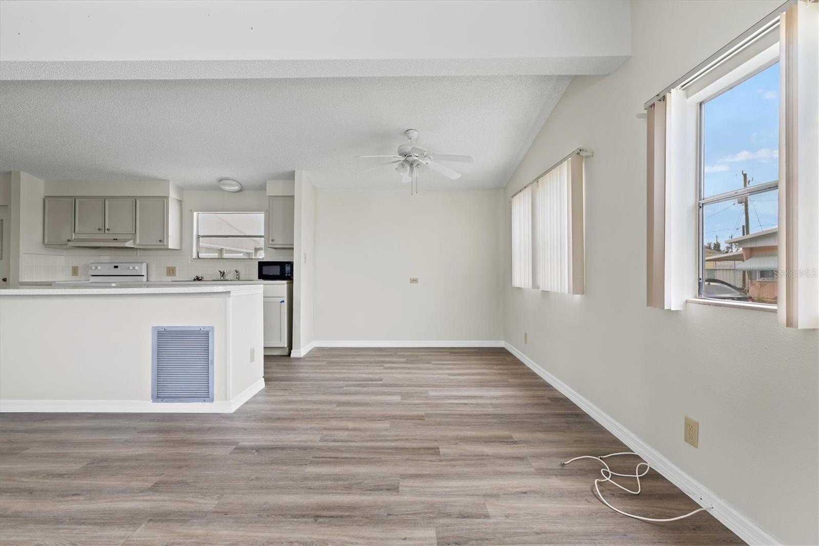 Image 11 of 67 For 3831 115th Street Court W