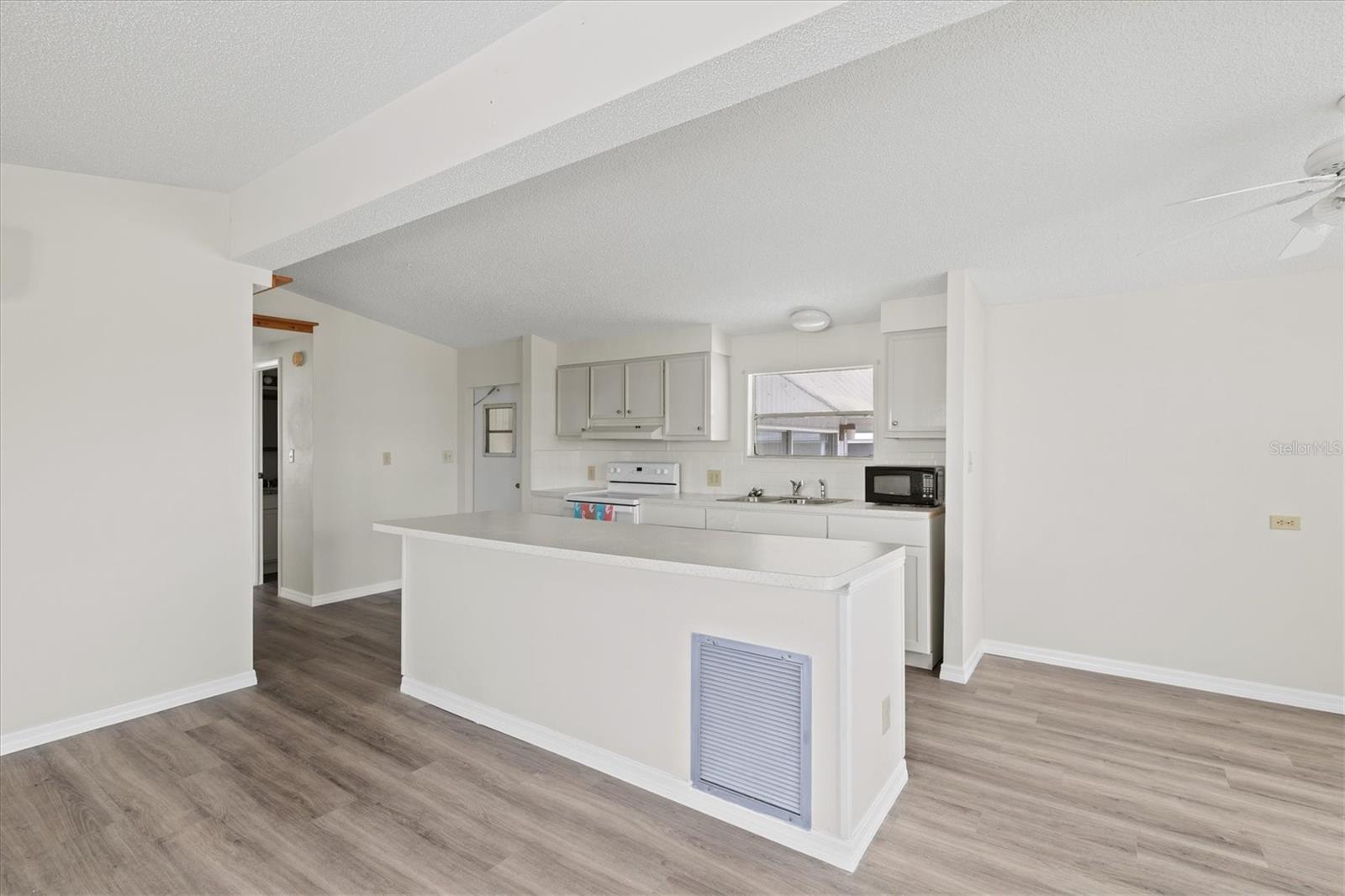 Image 13 of 67 For 3831 115th Street Court W