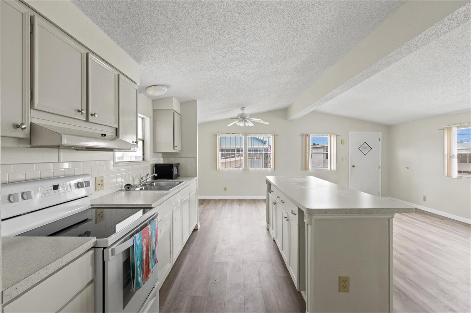 Image 16 of 67 For 3831 115th Street Court W