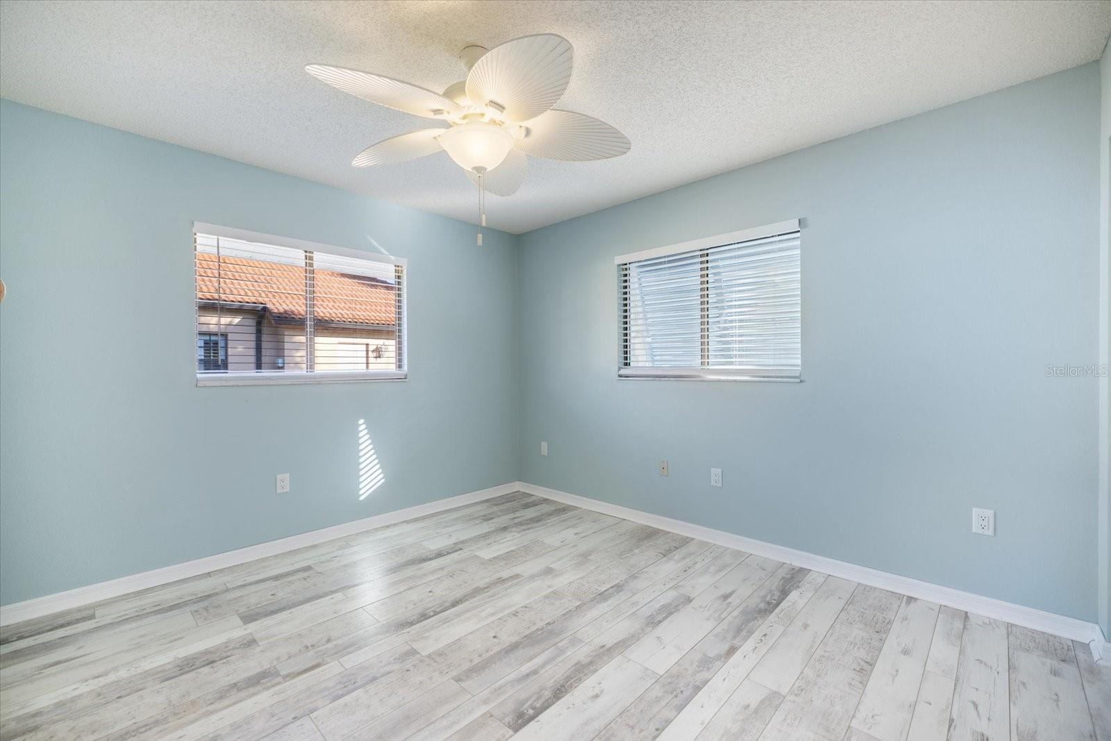 Image 18 of 66 For 238 Lookout Point Drive