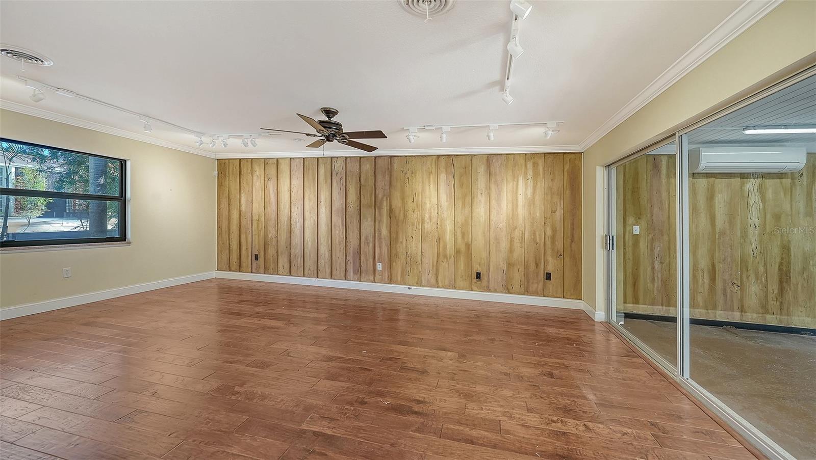 Image 11 of 34 For 338 Bird Key Drive