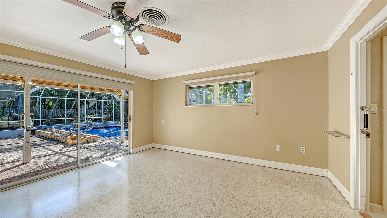 Image 19 of 34 For 338 Bird Key Drive