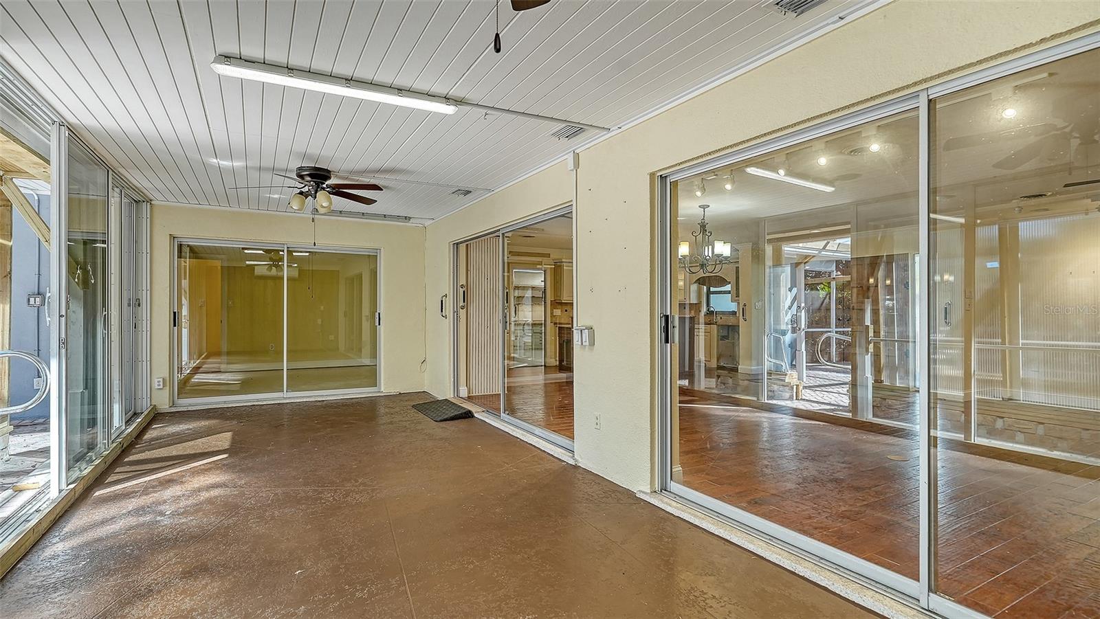 Image 27 of 34 For 338 Bird Key Drive