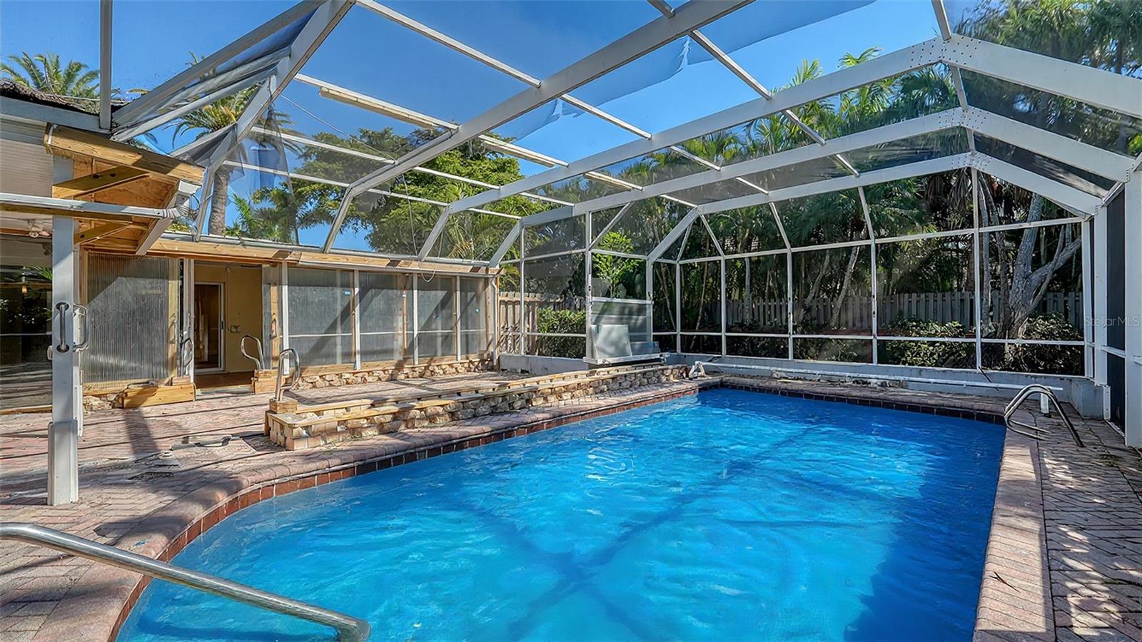 Image 29 of 34 For 338 Bird Key Drive