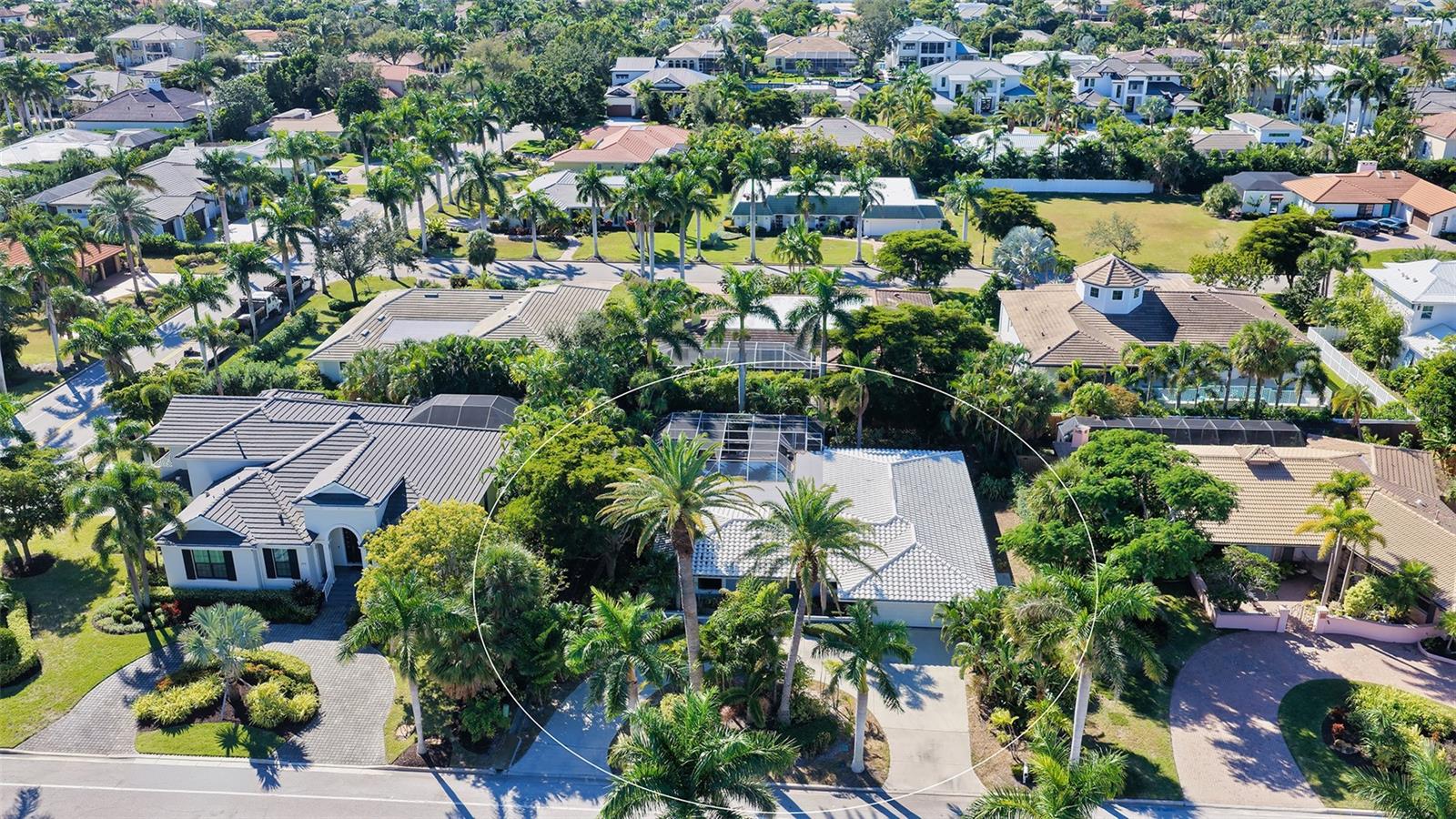 Image 4 of 34 For 338 Bird Key Drive