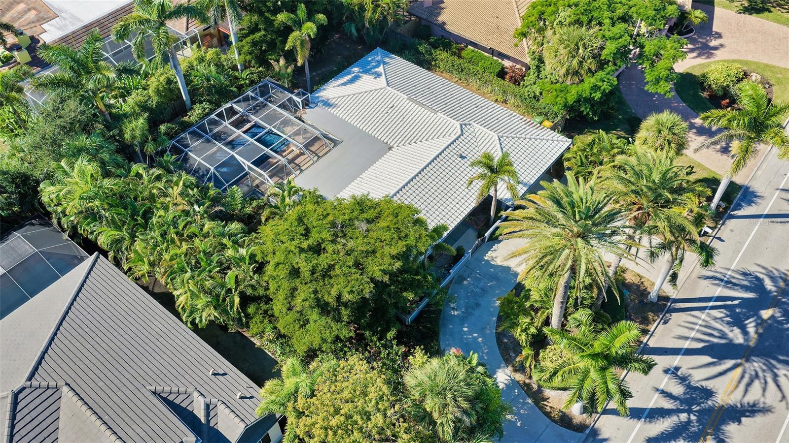 Image 5 of 34 For 338 Bird Key Drive