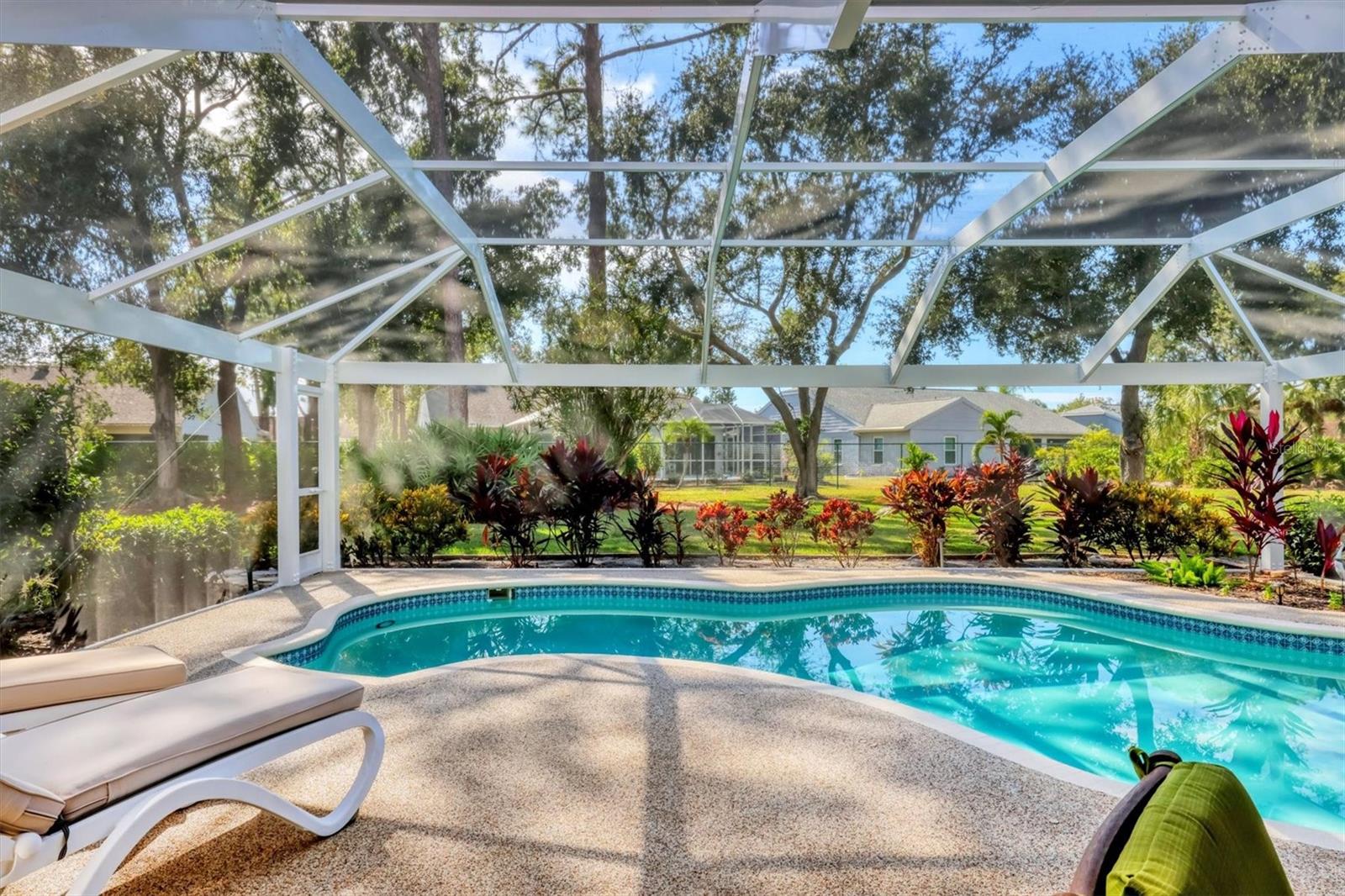 Image 27 of 50 For 5908 Garden Lakes Majestic