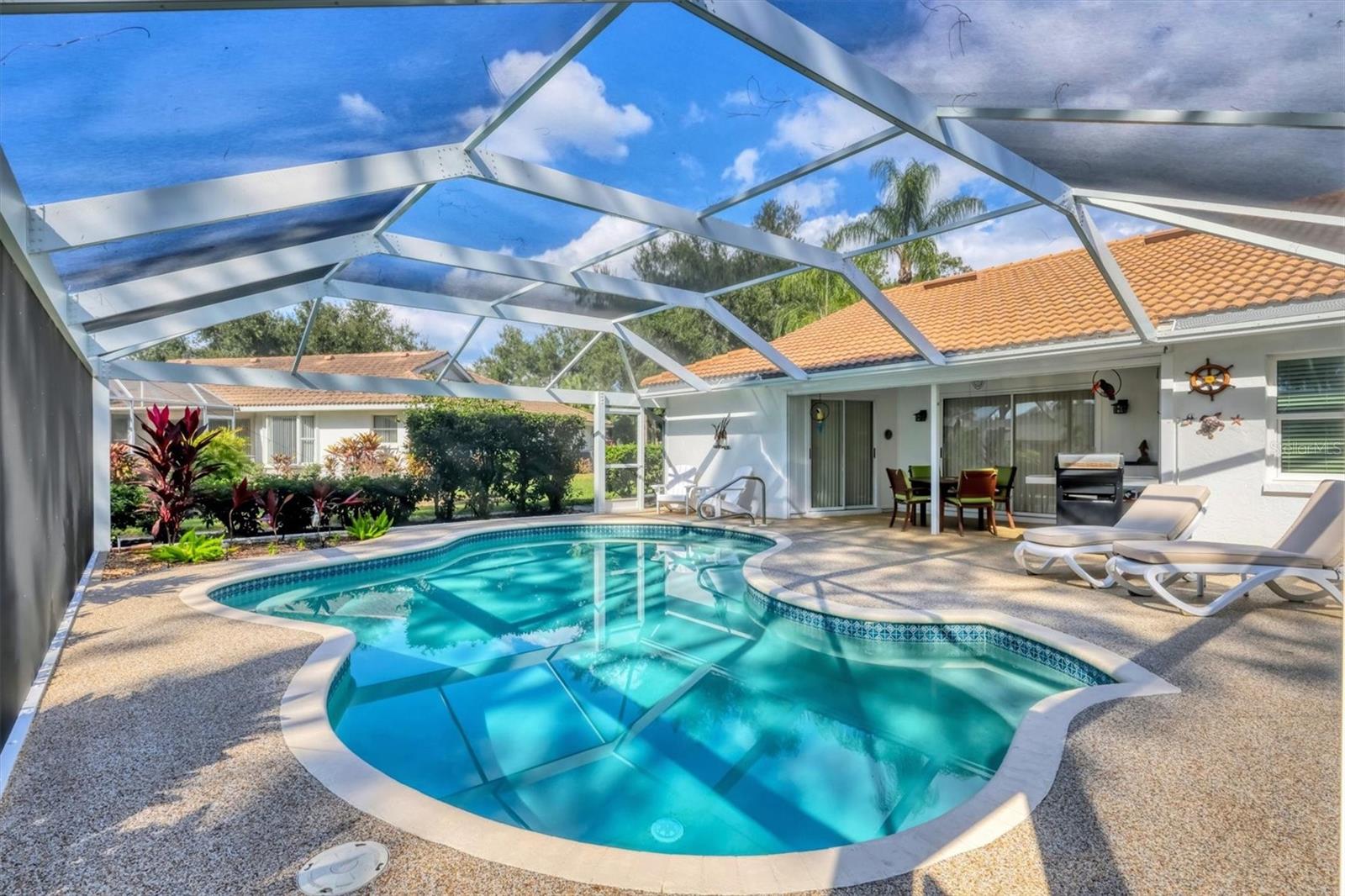 Image 29 of 50 For 5908 Garden Lakes Majestic