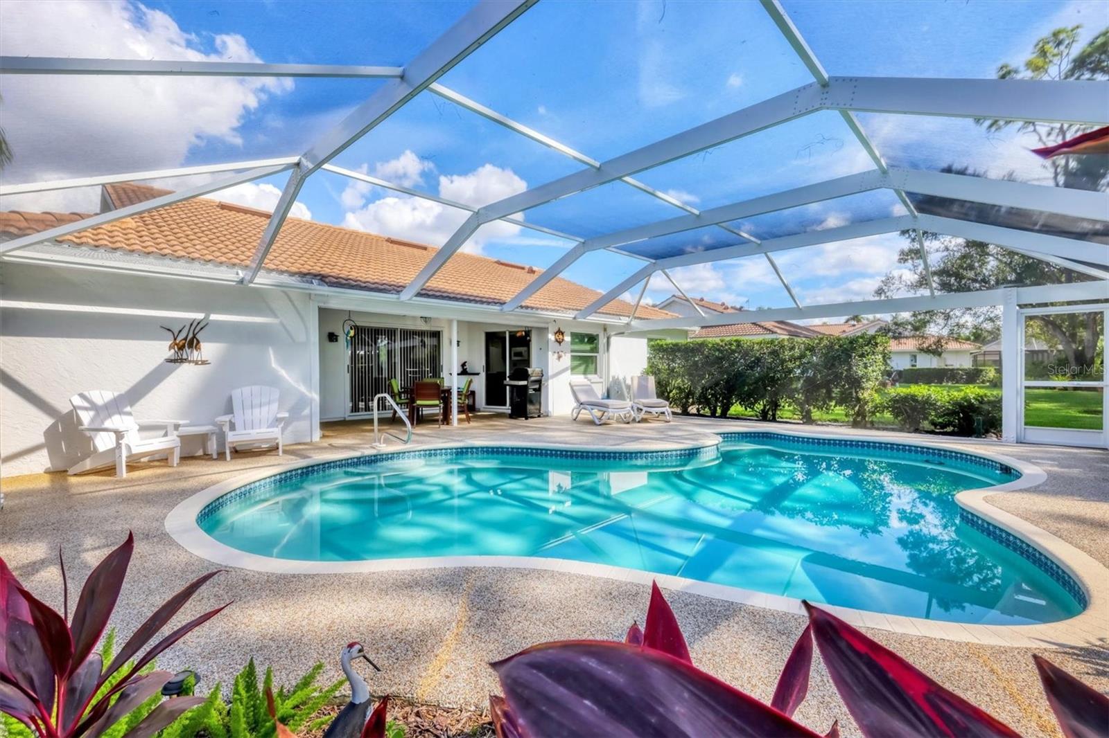 Image 30 of 50 For 5908 Garden Lakes Majestic