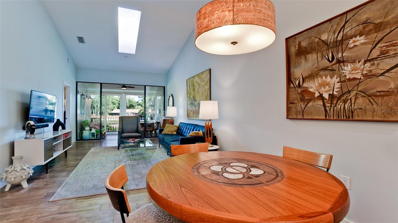 Image 12 of 39 For 4613 Park Lake Terrace S