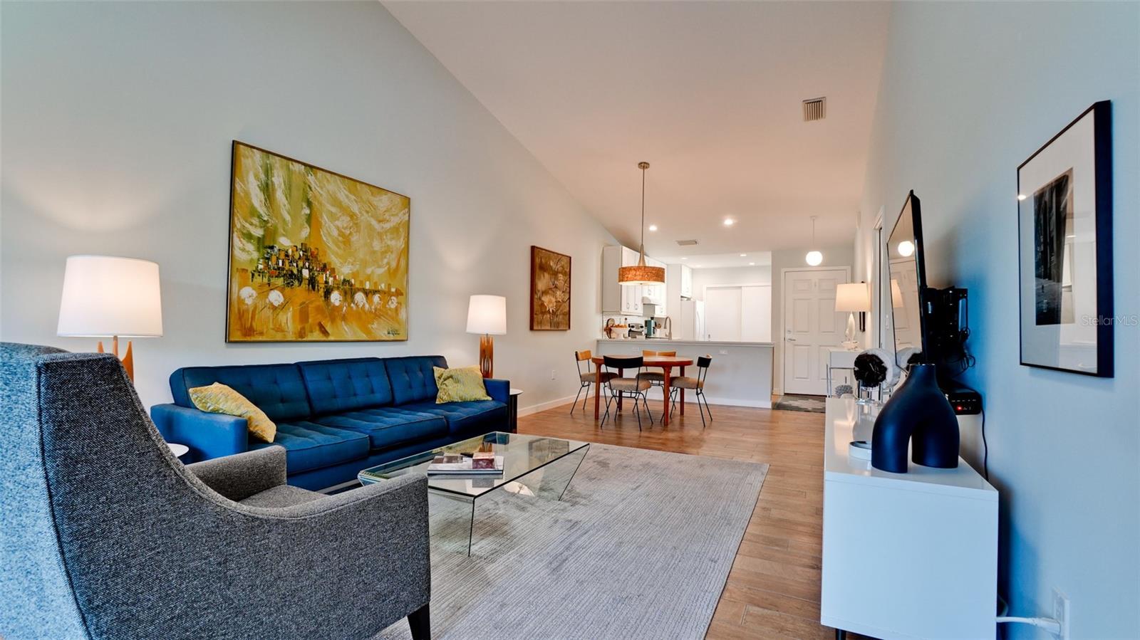 Image 16 of 39 For 4613 Park Lake Terrace S