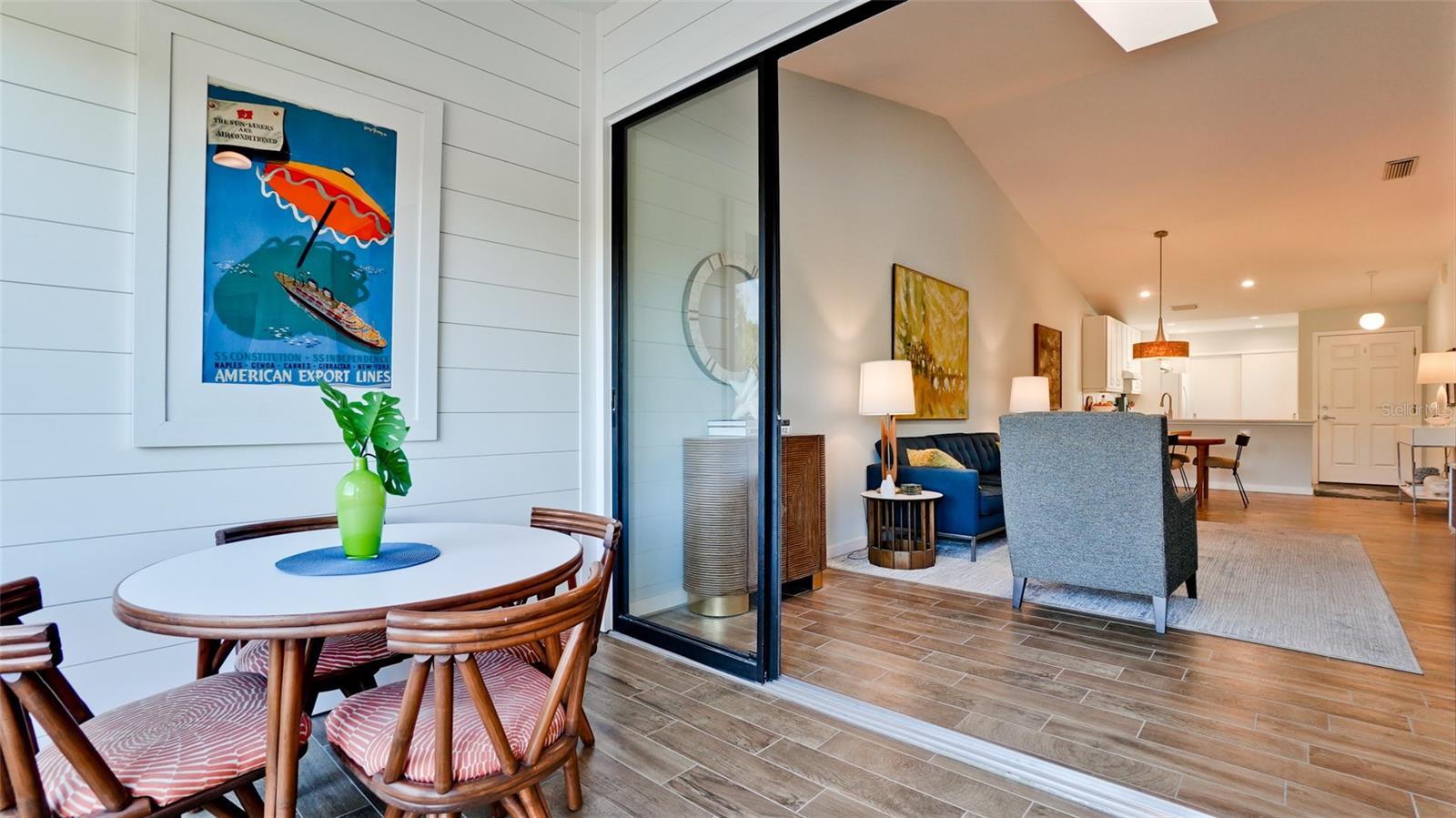 Image 17 of 39 For 4613 Park Lake Terrace S