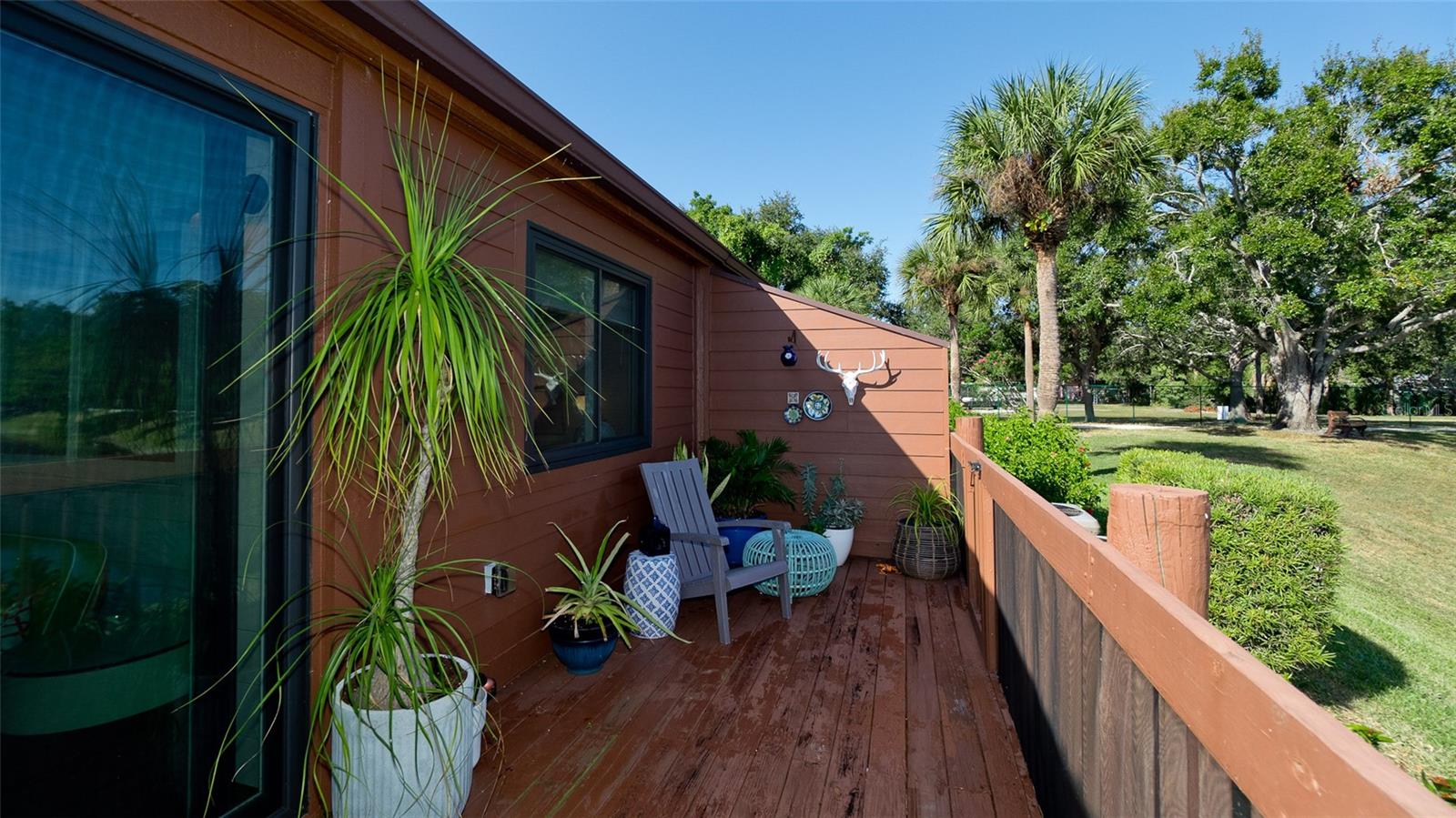 Image 22 of 39 For 4613 Park Lake Terrace S