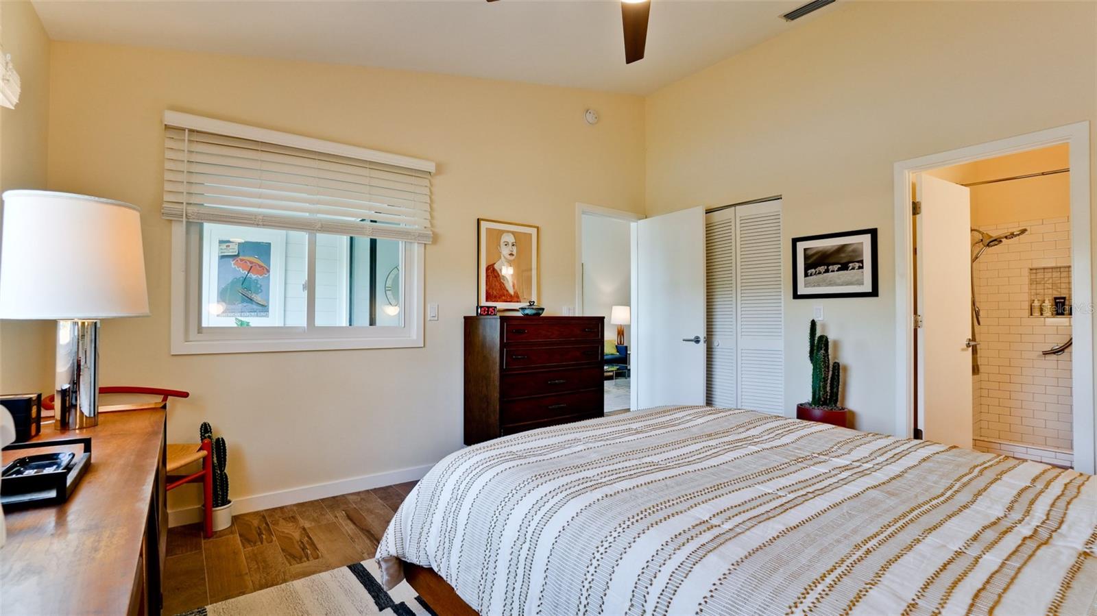 Image 25 of 39 For 4613 Park Lake Terrace S