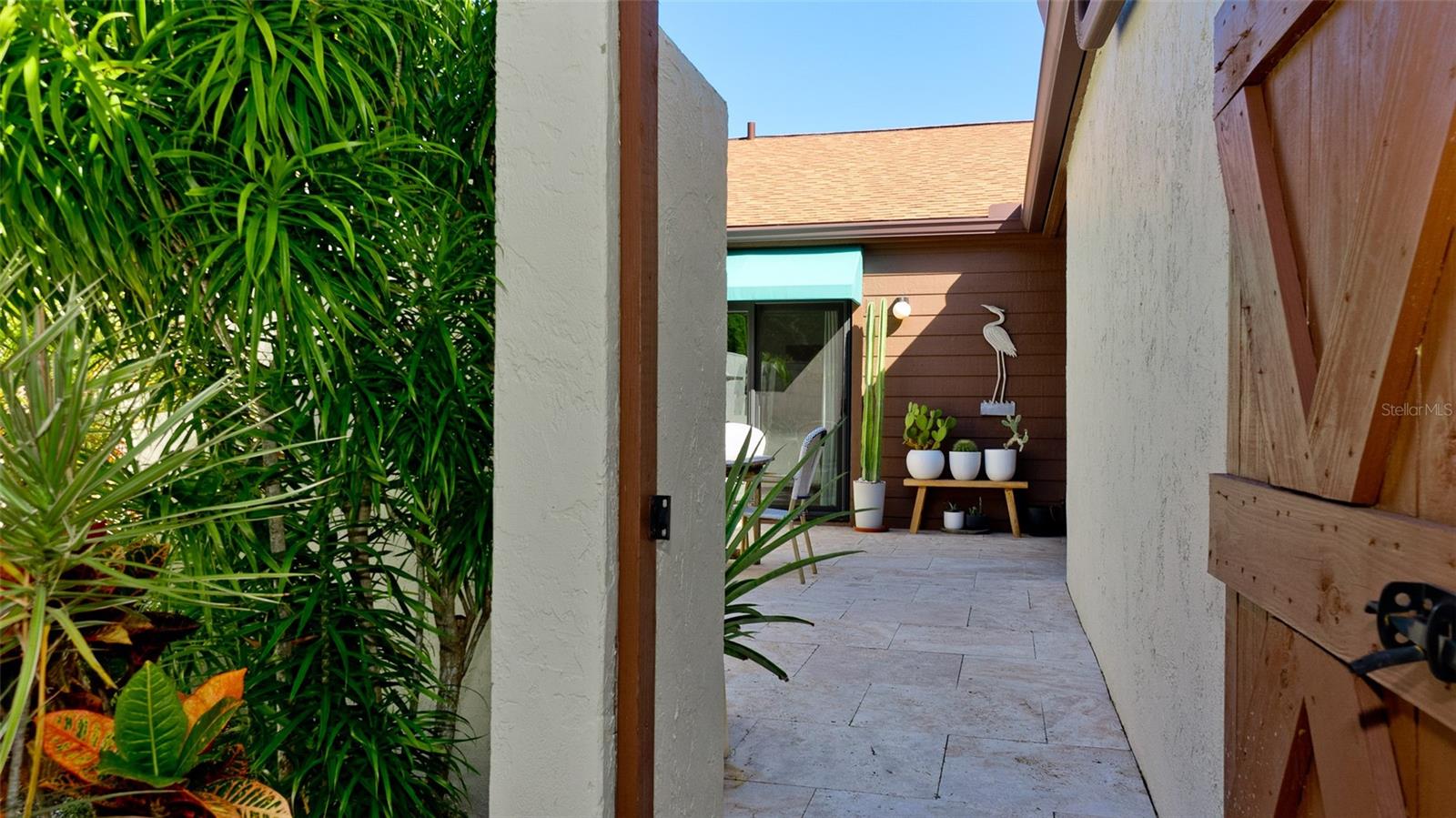 Image 4 of 39 For 4613 Park Lake Terrace S