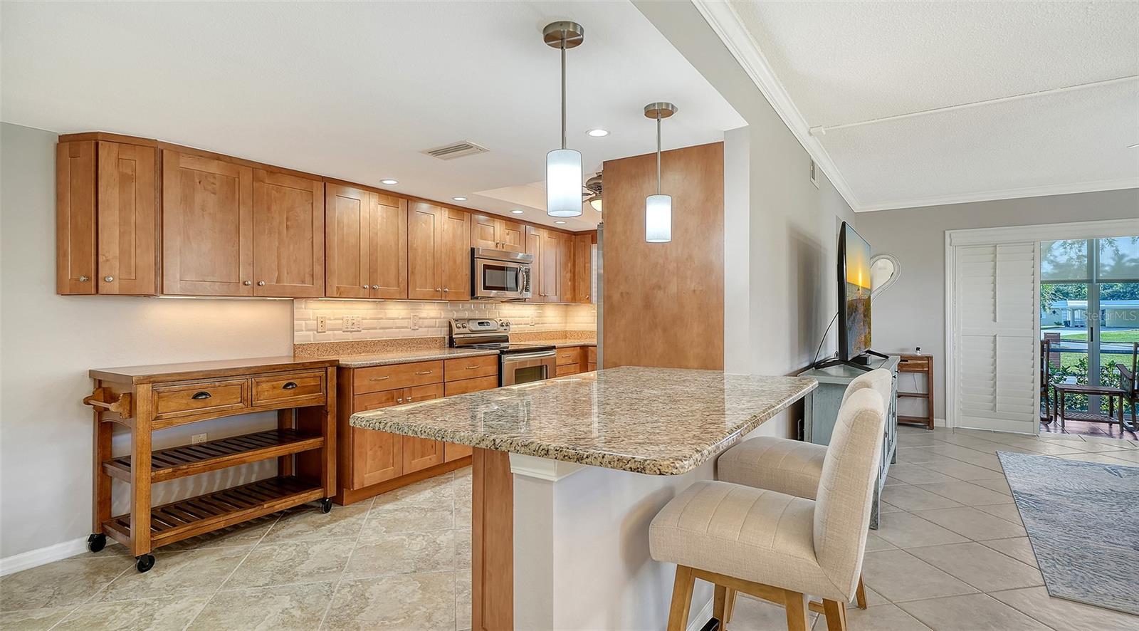 Image 20 of 45 For 1701 Southwood Street 1701