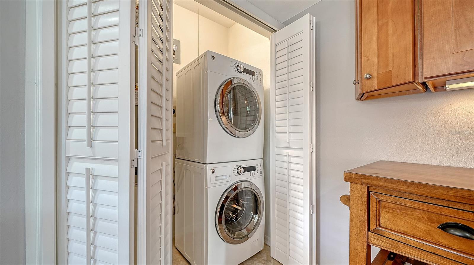 Image 37 of 45 For 1701 Southwood Street 1701