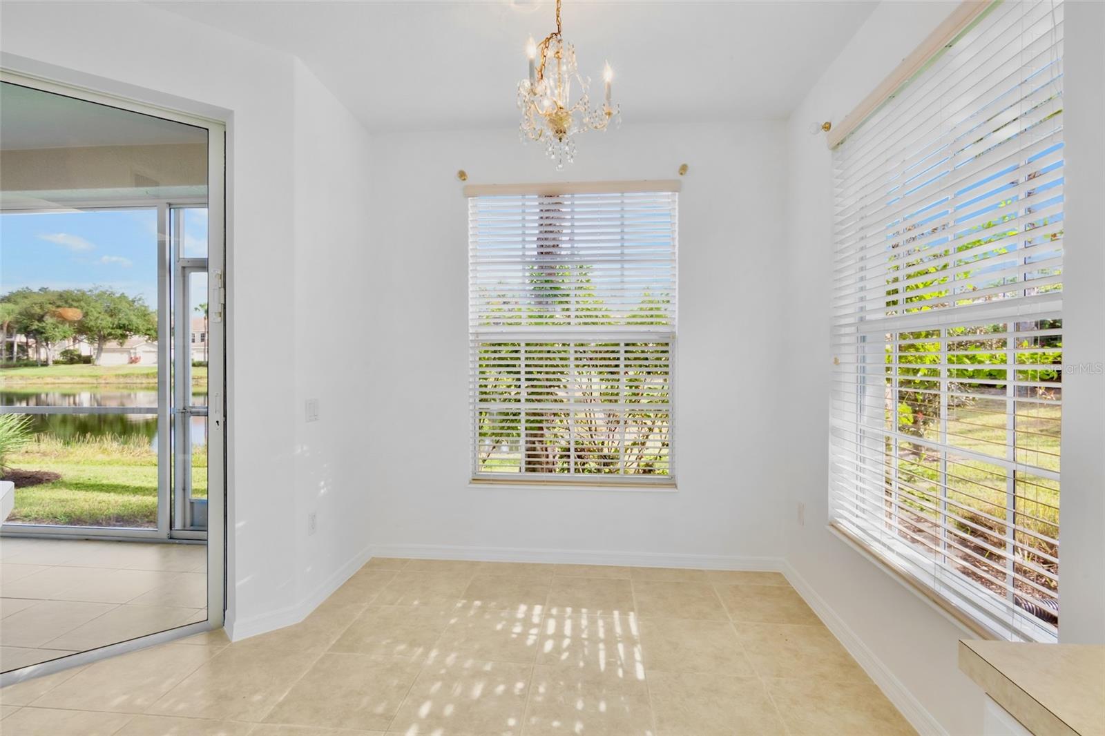 Image 7 of 41 For 4463 Cinnamon Drive 2502