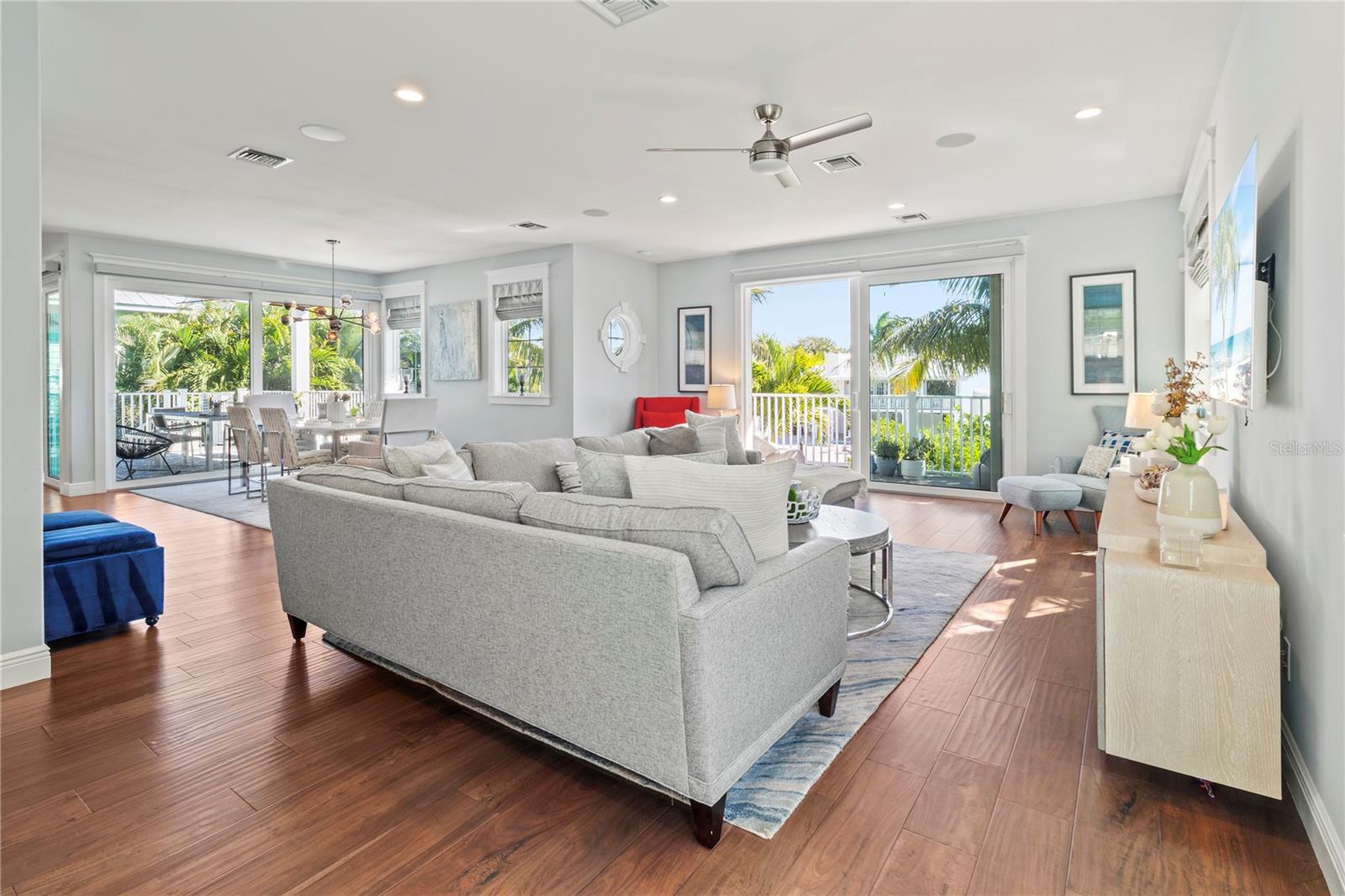 Image 19 of 79 For 519 Villa Rosa Way