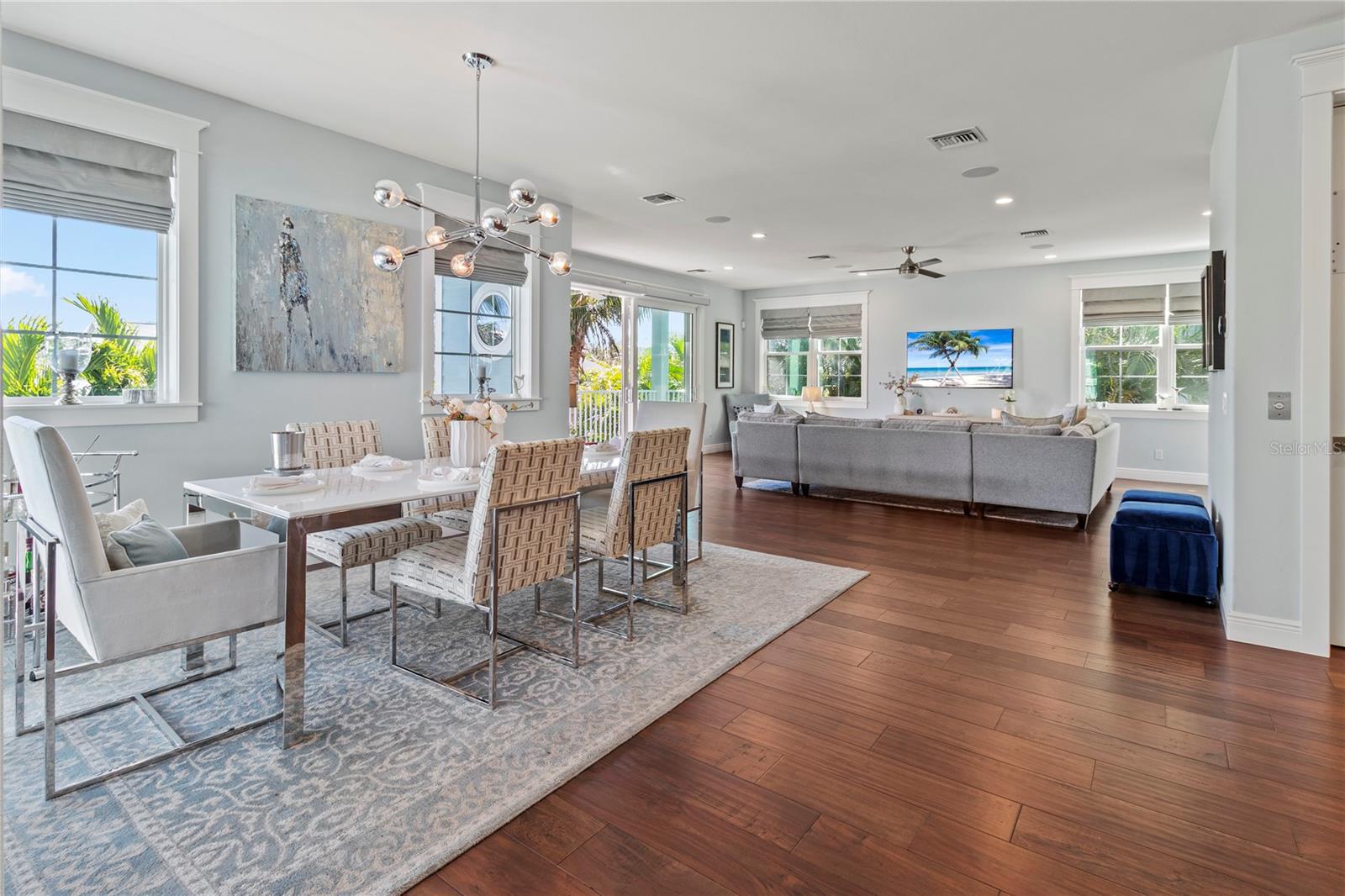 Image 23 of 79 For 519 Villa Rosa Way