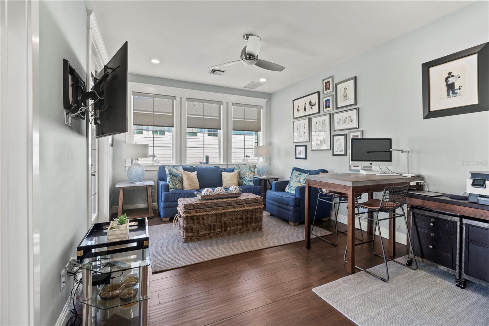 Image 37 of 79 For 519 Villa Rosa Way