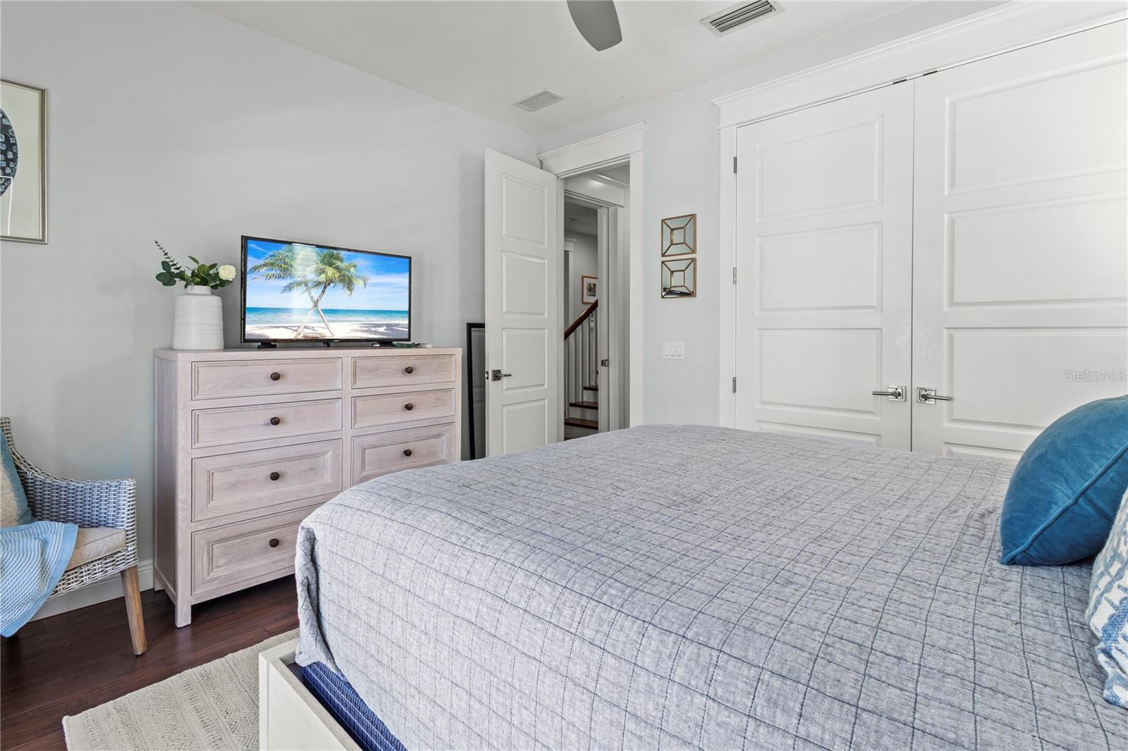 Image 41 of 79 For 519 Villa Rosa Way