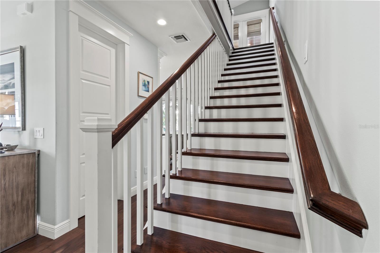 Image 44 of 79 For 519 Villa Rosa Way