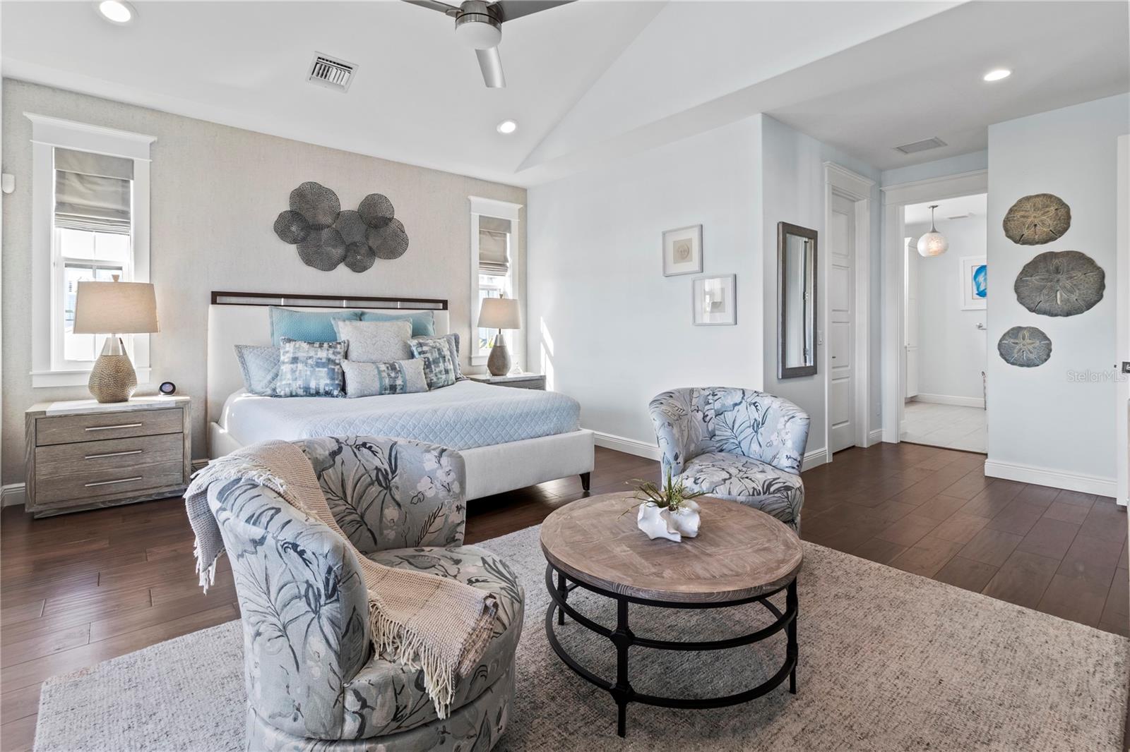 Image 45 of 79 For 519 Villa Rosa Way