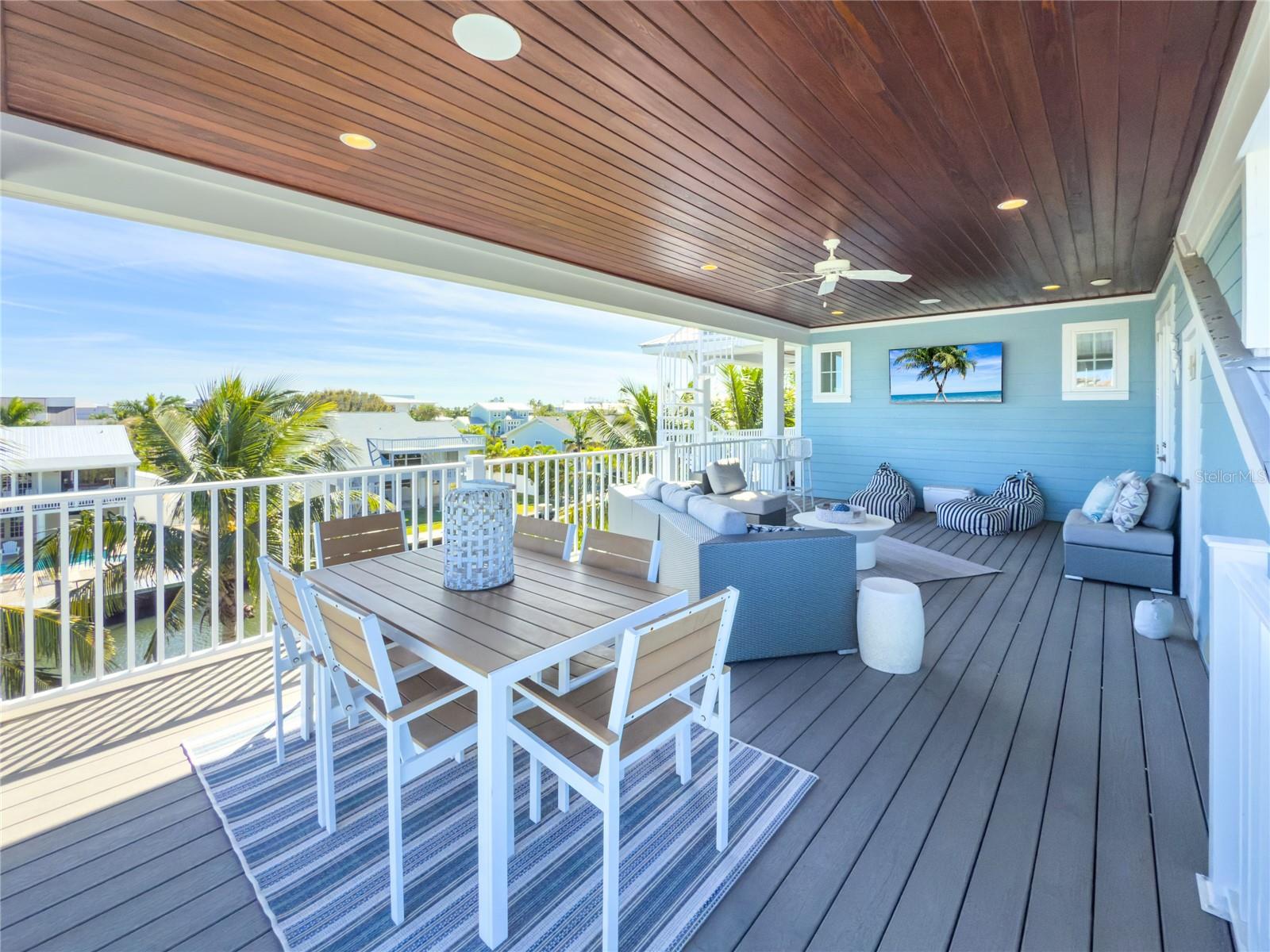 Image 51 of 79 For 519 Villa Rosa Way