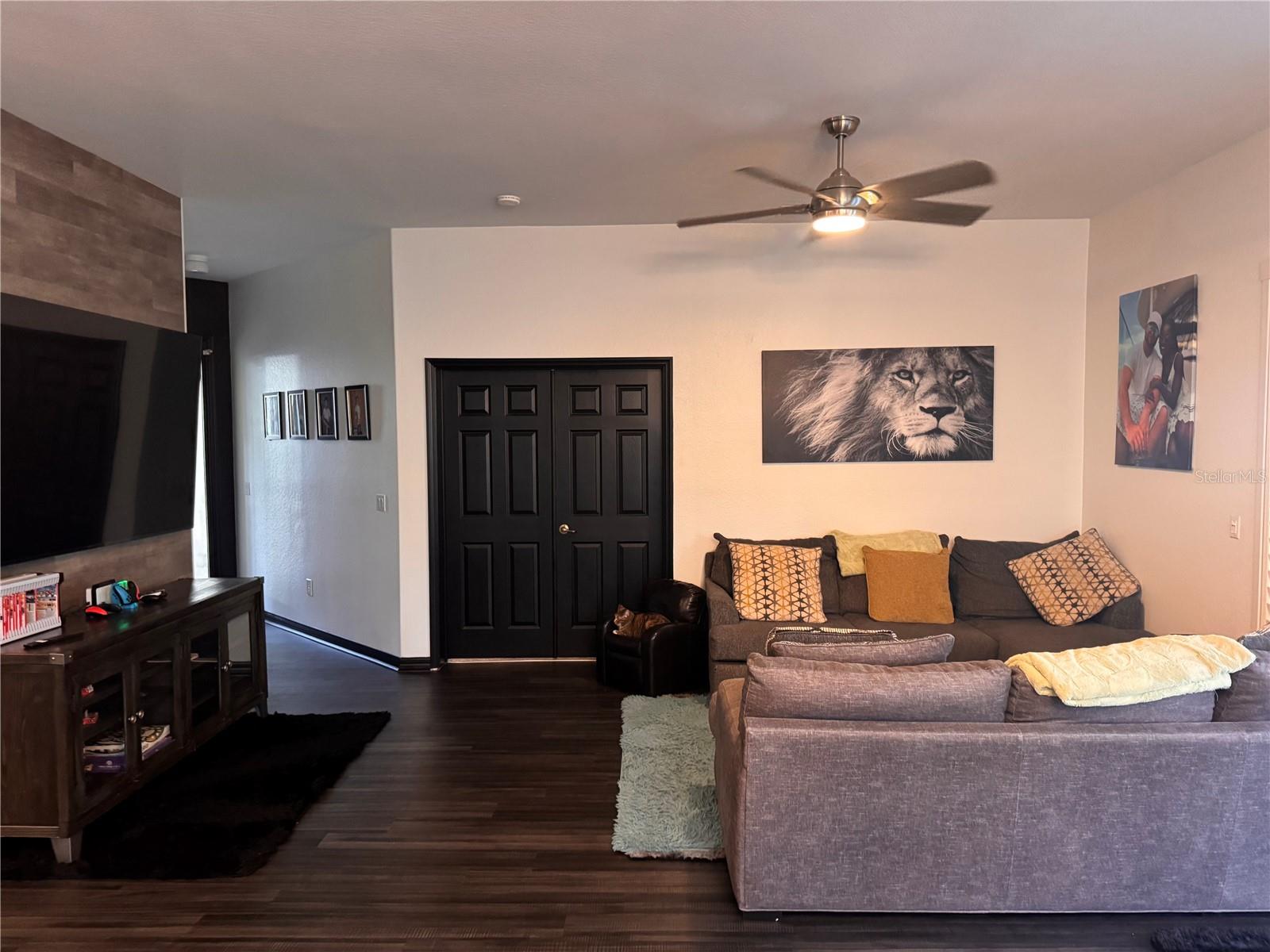 Image 16 of 66 For 1502 Triano Circle #1502