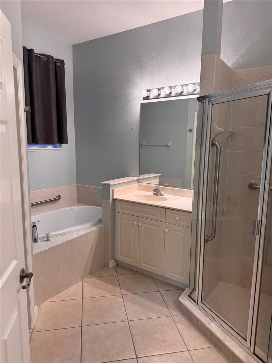 Image 32 of 66 For 1502 Triano Circle #1502